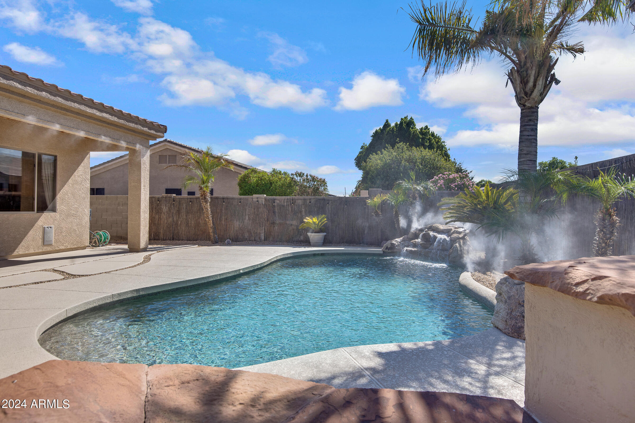 2109 E Winchester Way