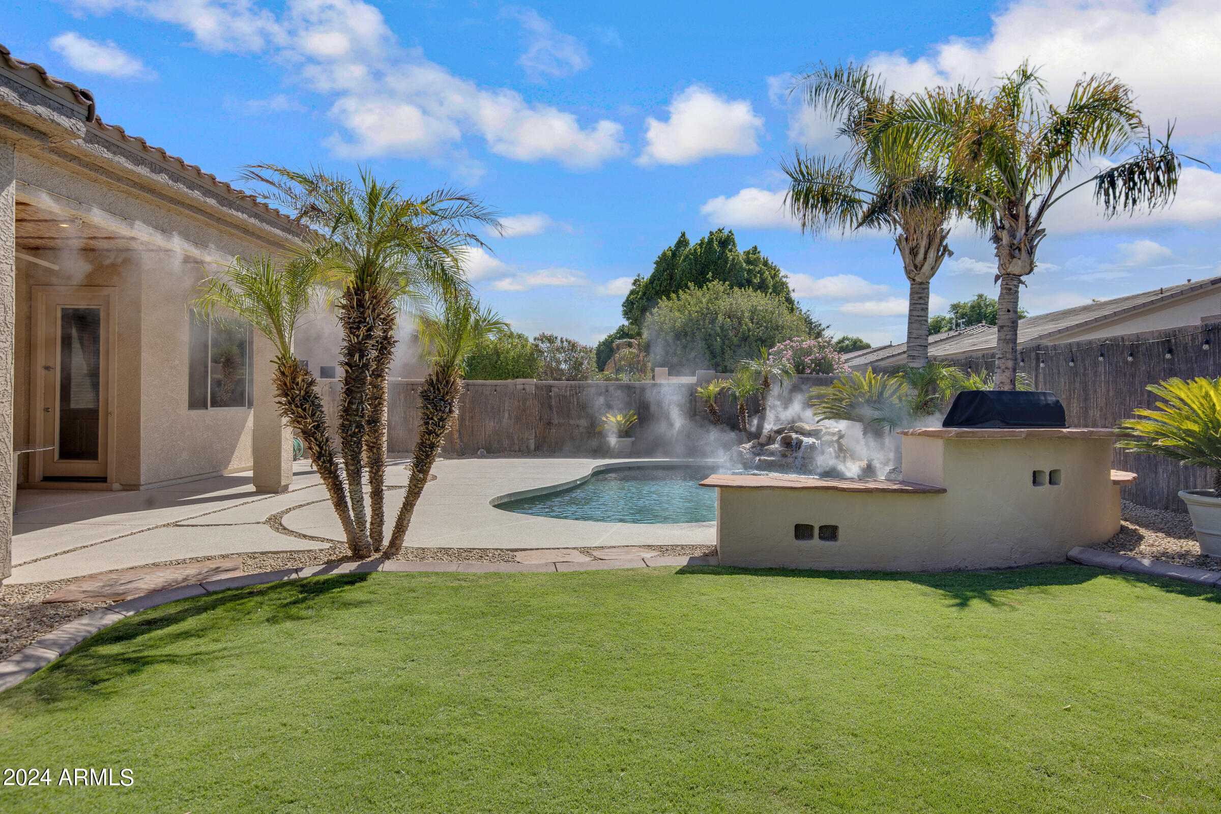 2109 E Winchester Way