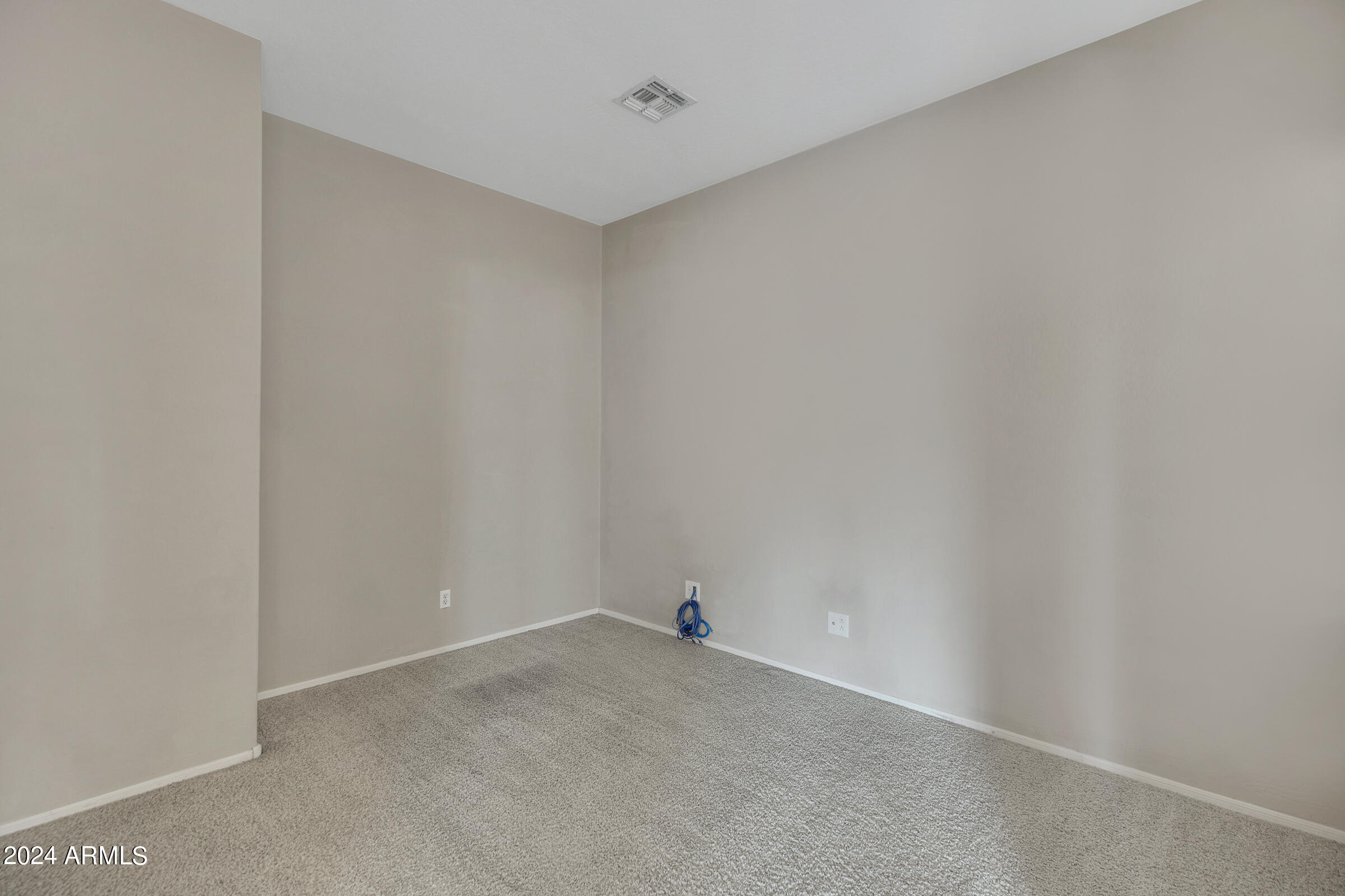 2109 E Winchester Way