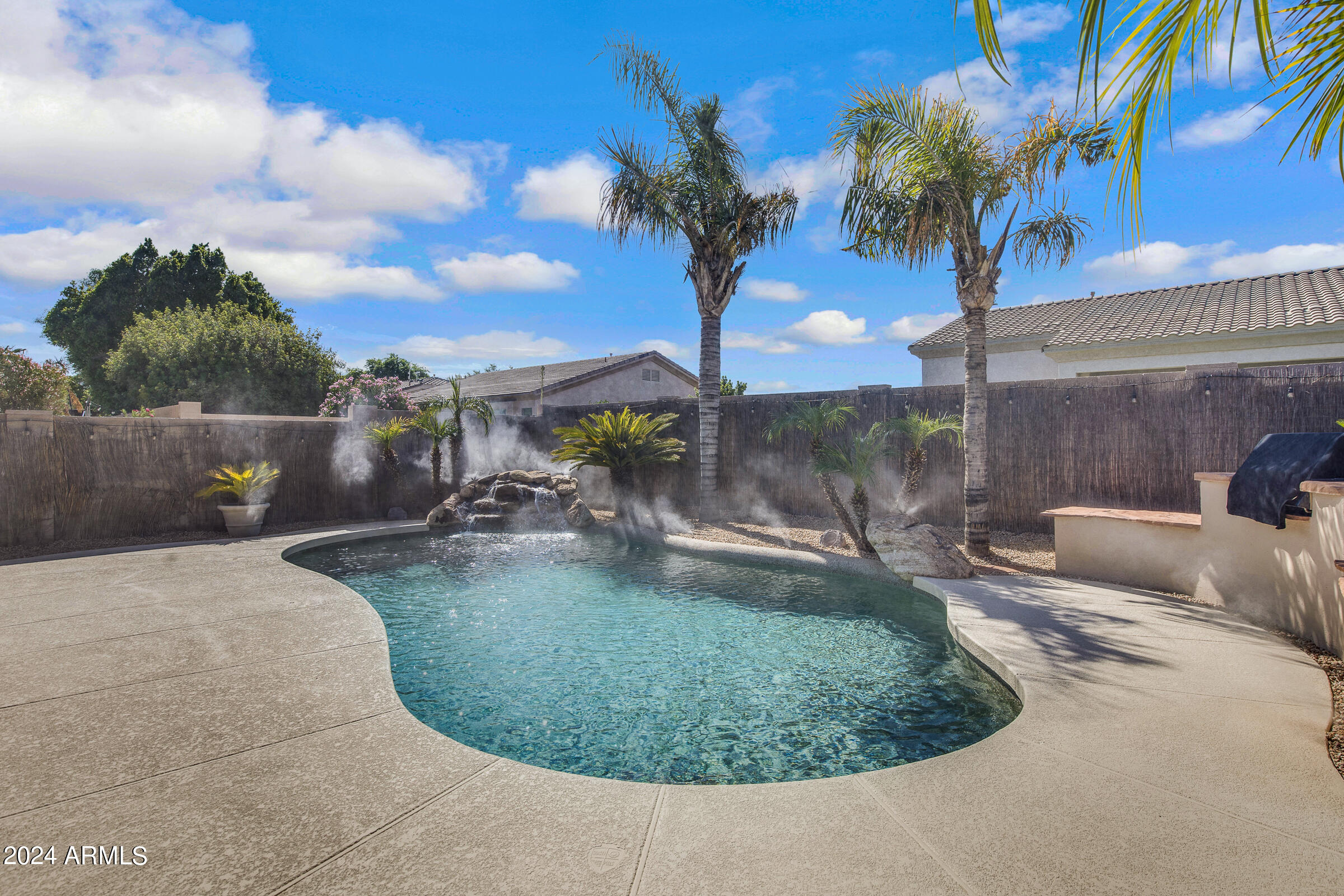 2109 E Winchester Way