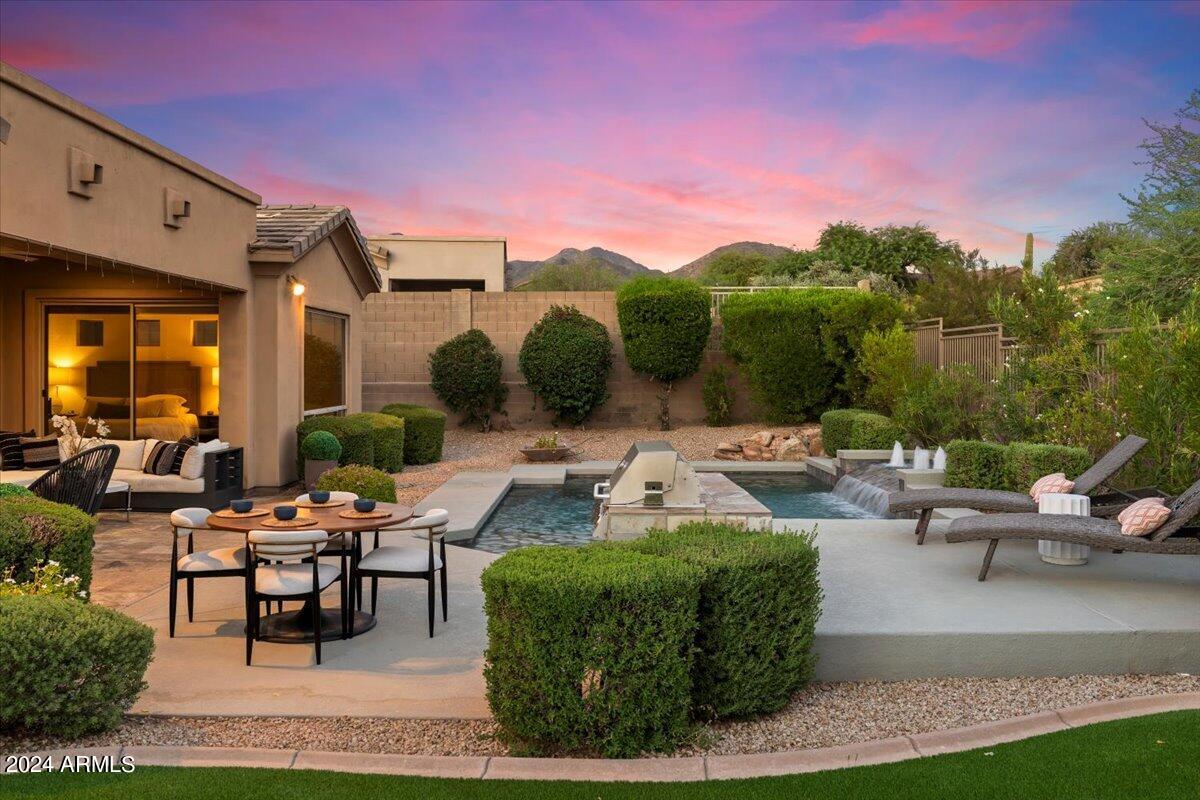 10731 E REDFIELD Road