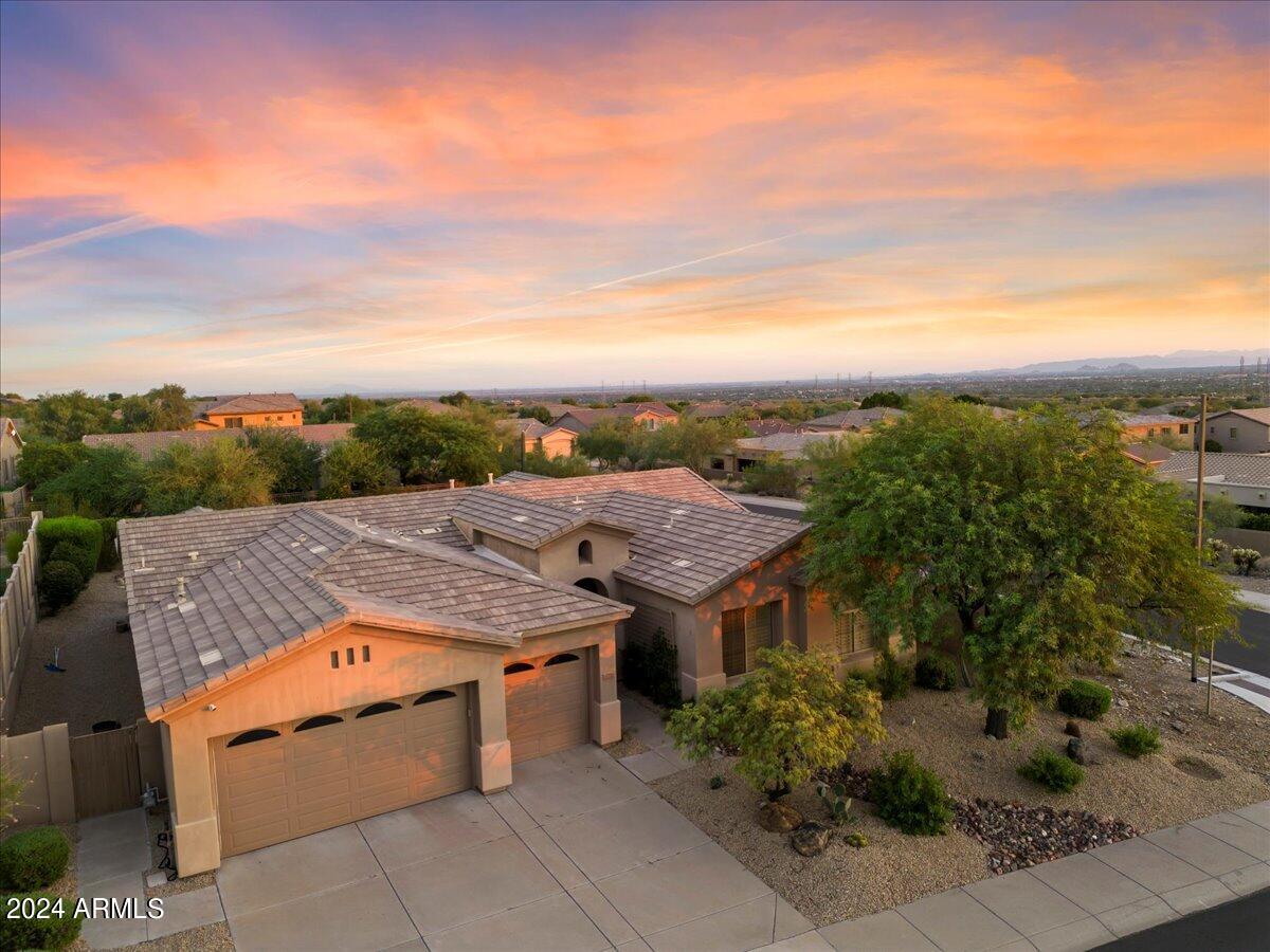 10731 E REDFIELD Road