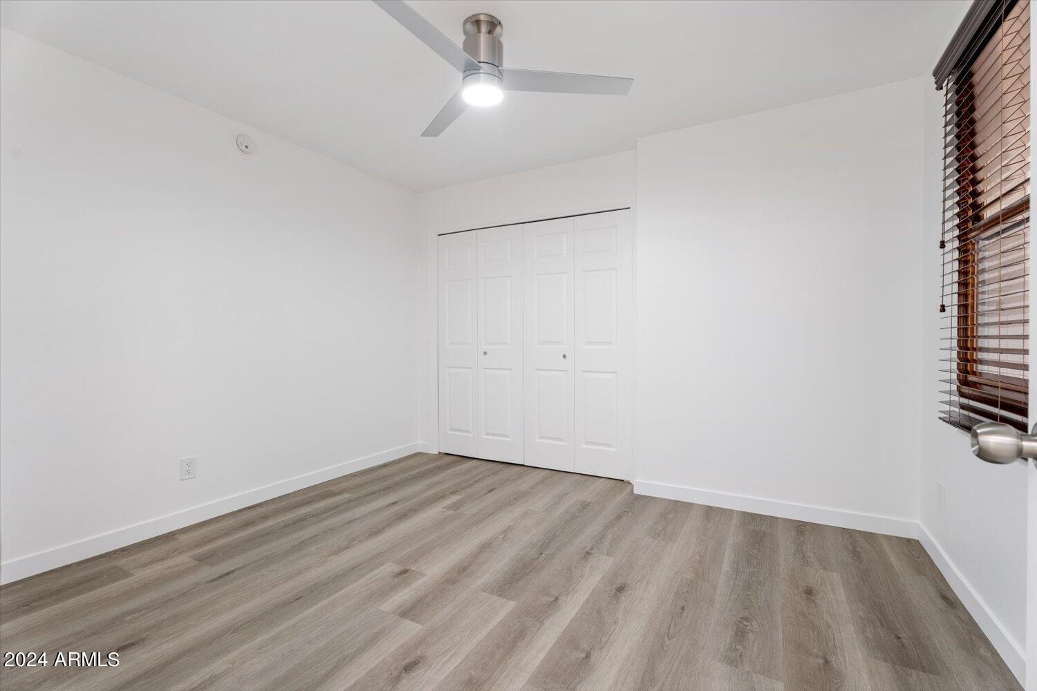 1125 W PASADENA Avenue 2