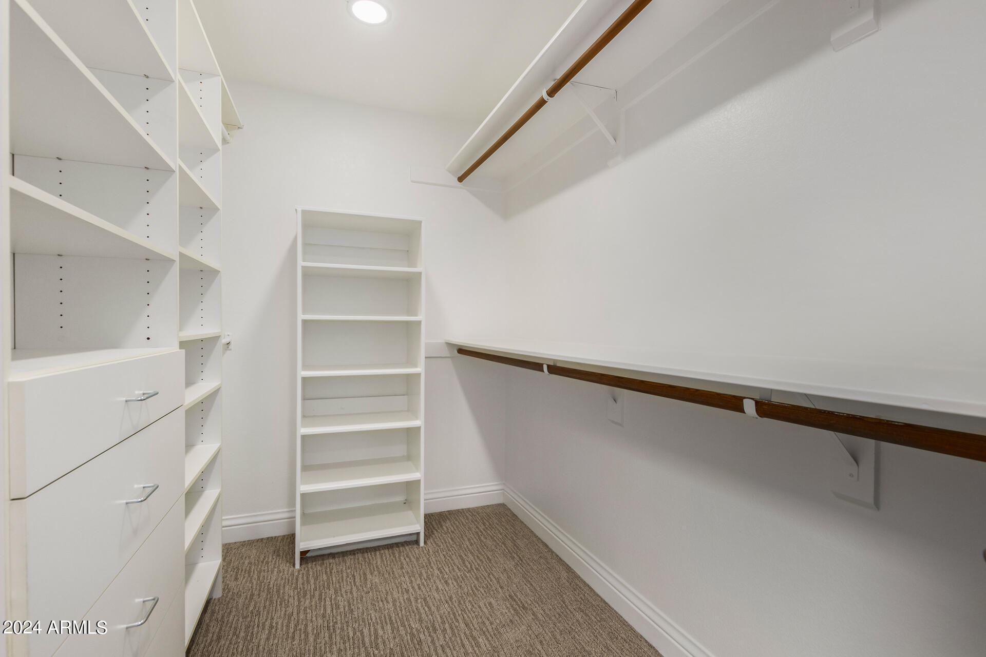 8677 E Via Del Valle