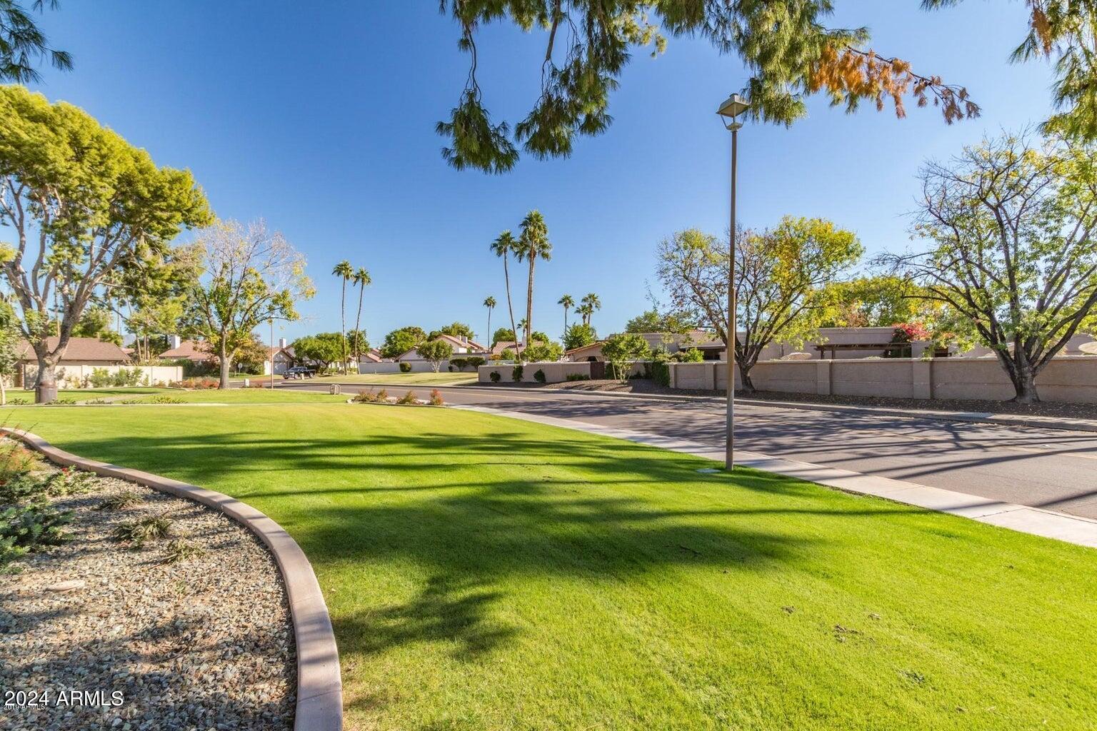 8677 E Via Del Valle