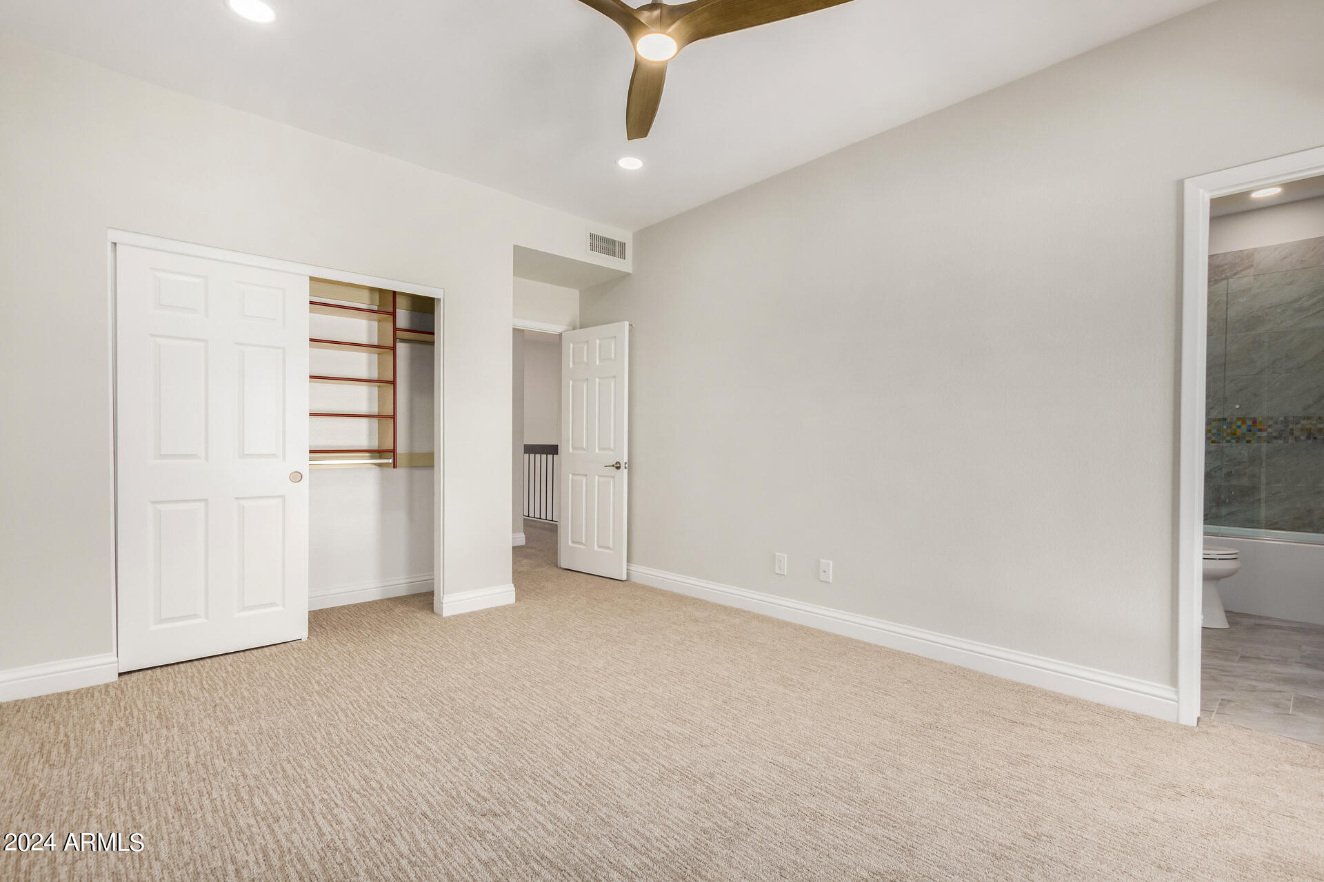 8677 E Via Del Valle