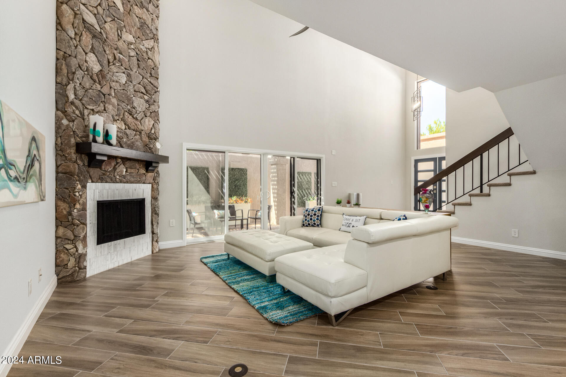 8677 E Via Del Valle