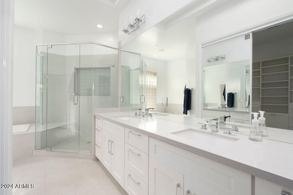 6711 E Camelback Road # 61