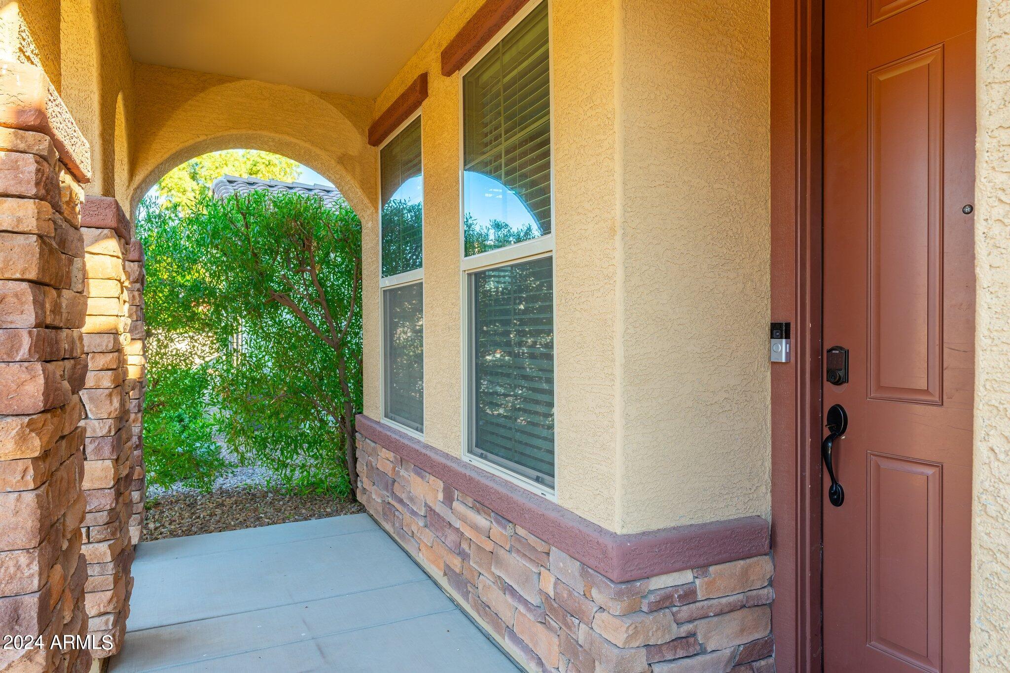 17961 W IVY Lane