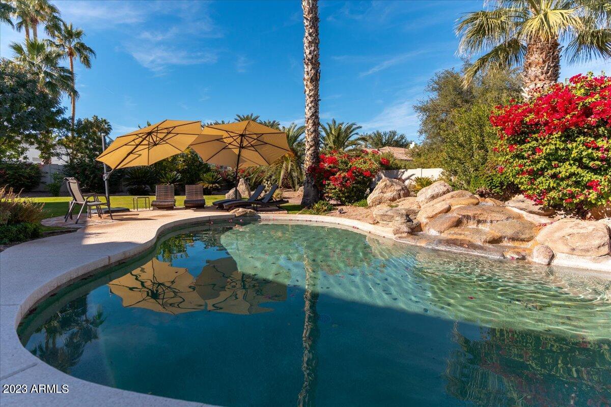 7148 E Valley Trail