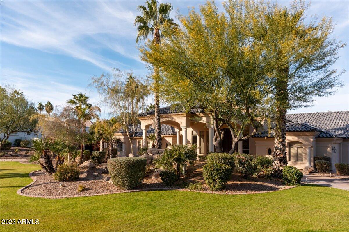 7148 E Valley Trail