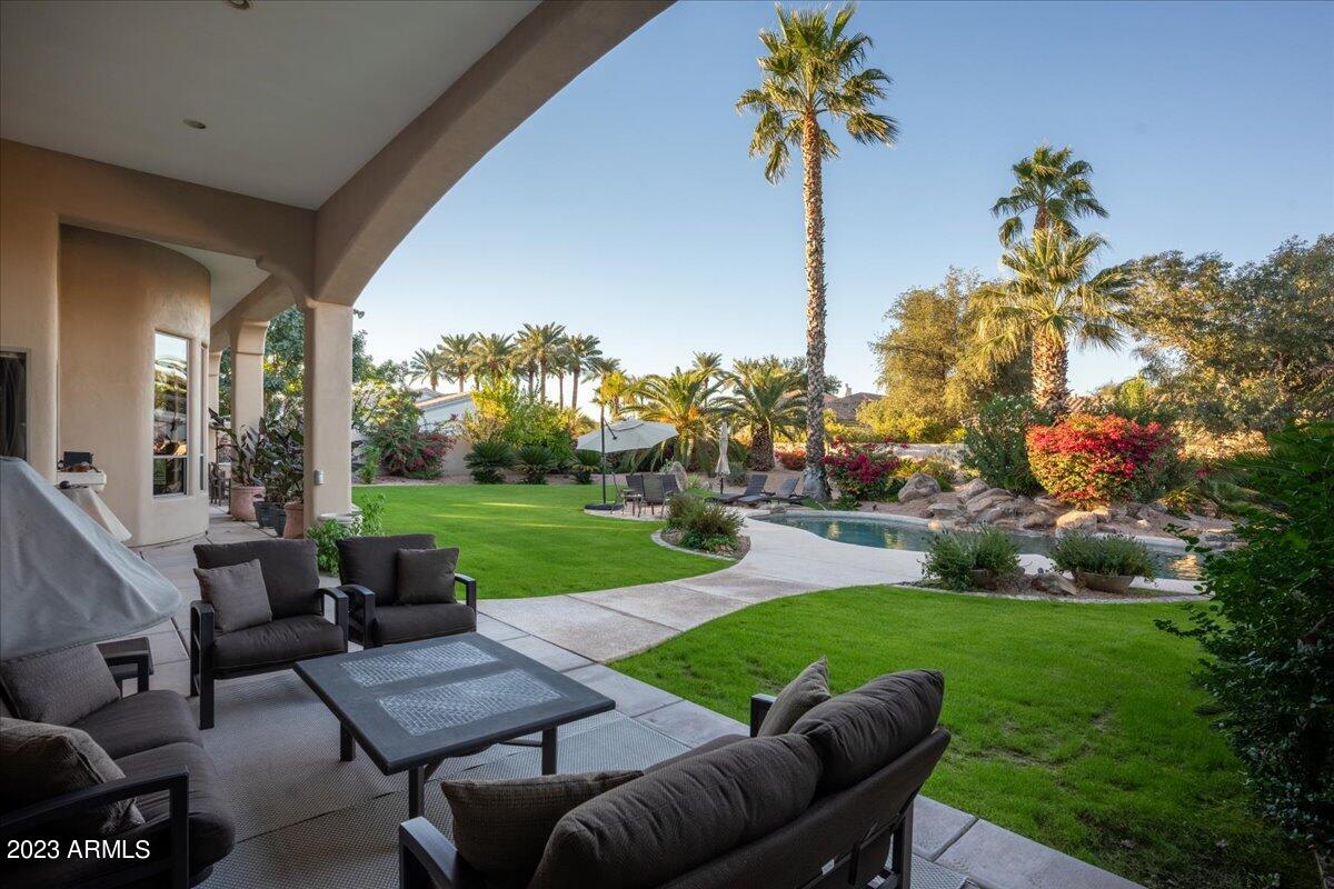 7148 E Valley Trail