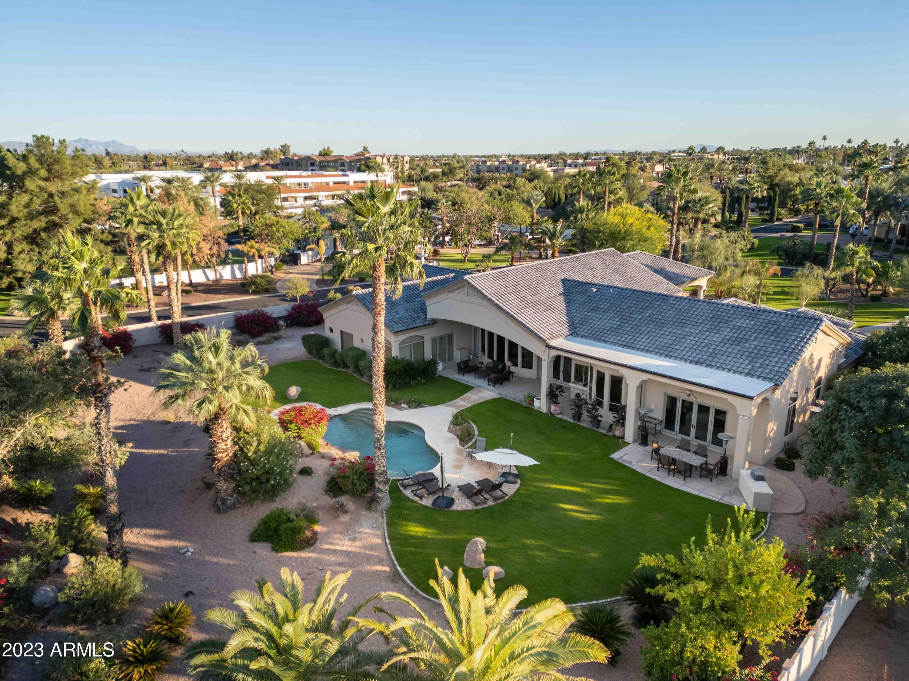 7148 E Valley Trail