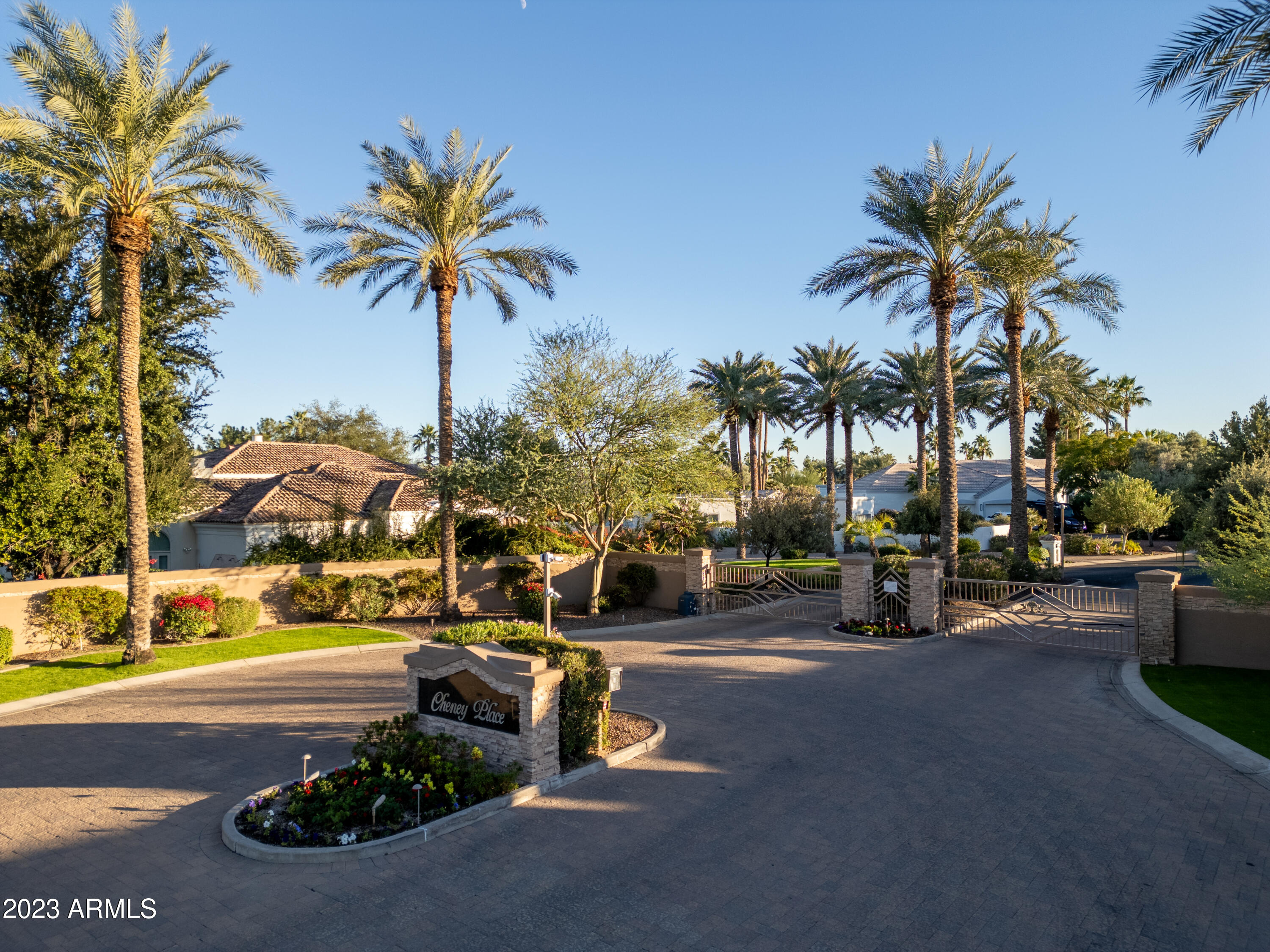 7148 E Valley Trail