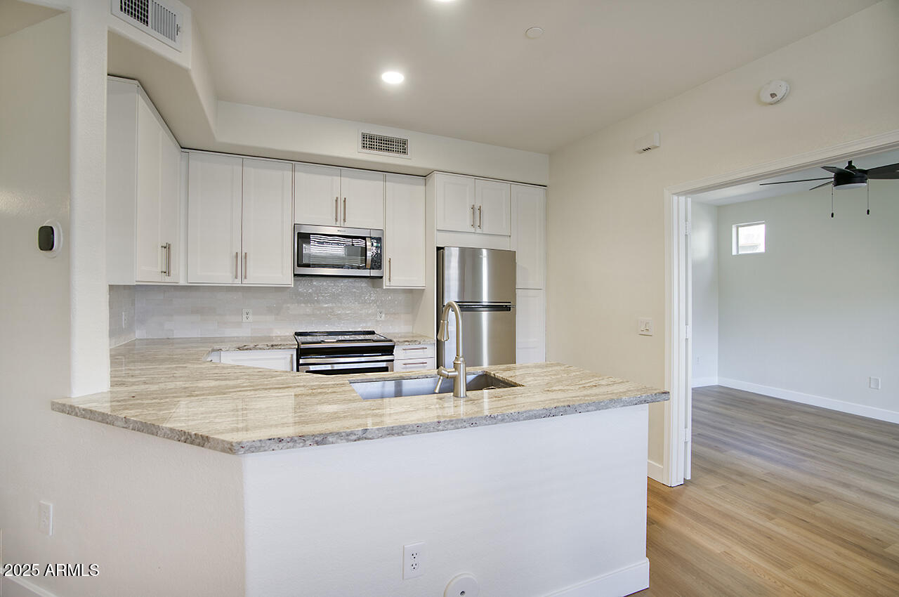 9550 E THUNDERBIRD Road 161