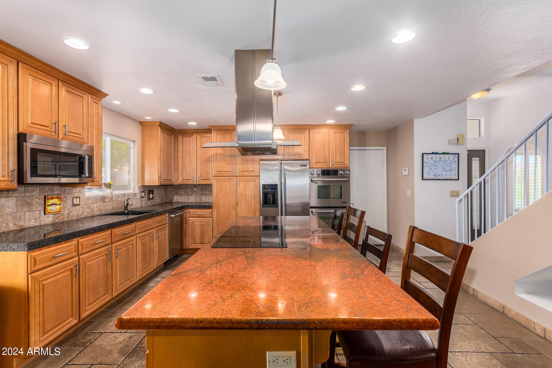 1250 W SAND DUNE Drive