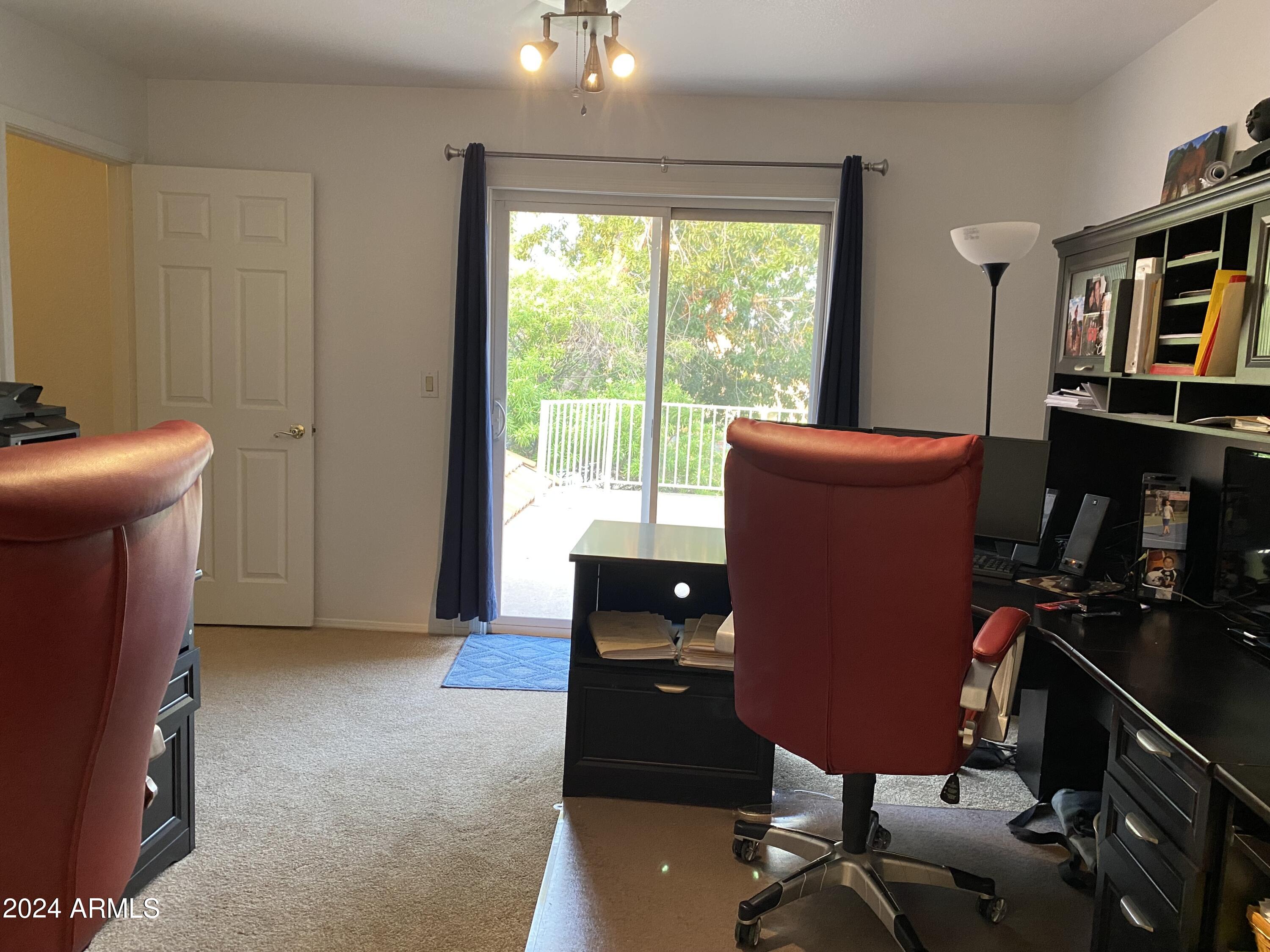 1250 W SAND DUNE Drive