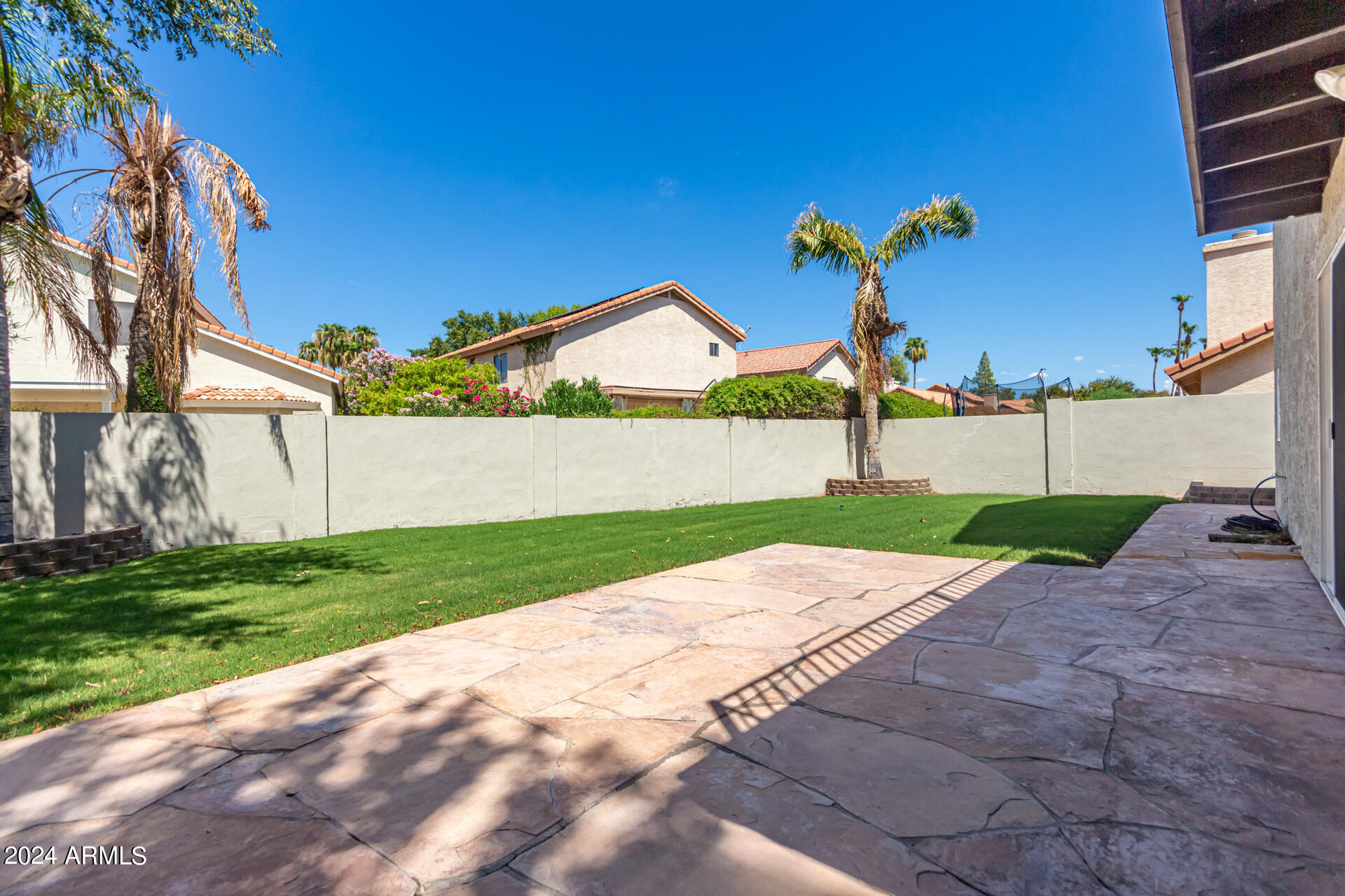 1250 W SAND DUNE Drive