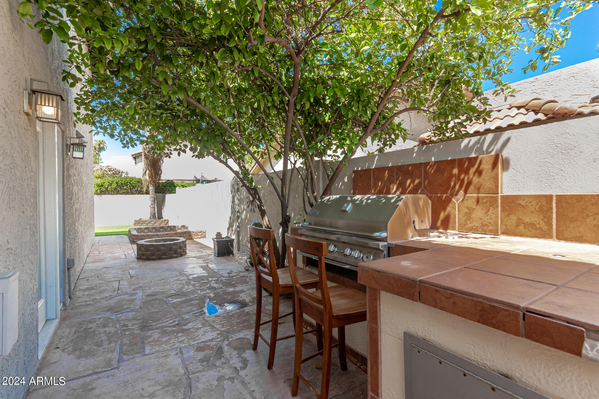 1250 W SAND DUNE Drive