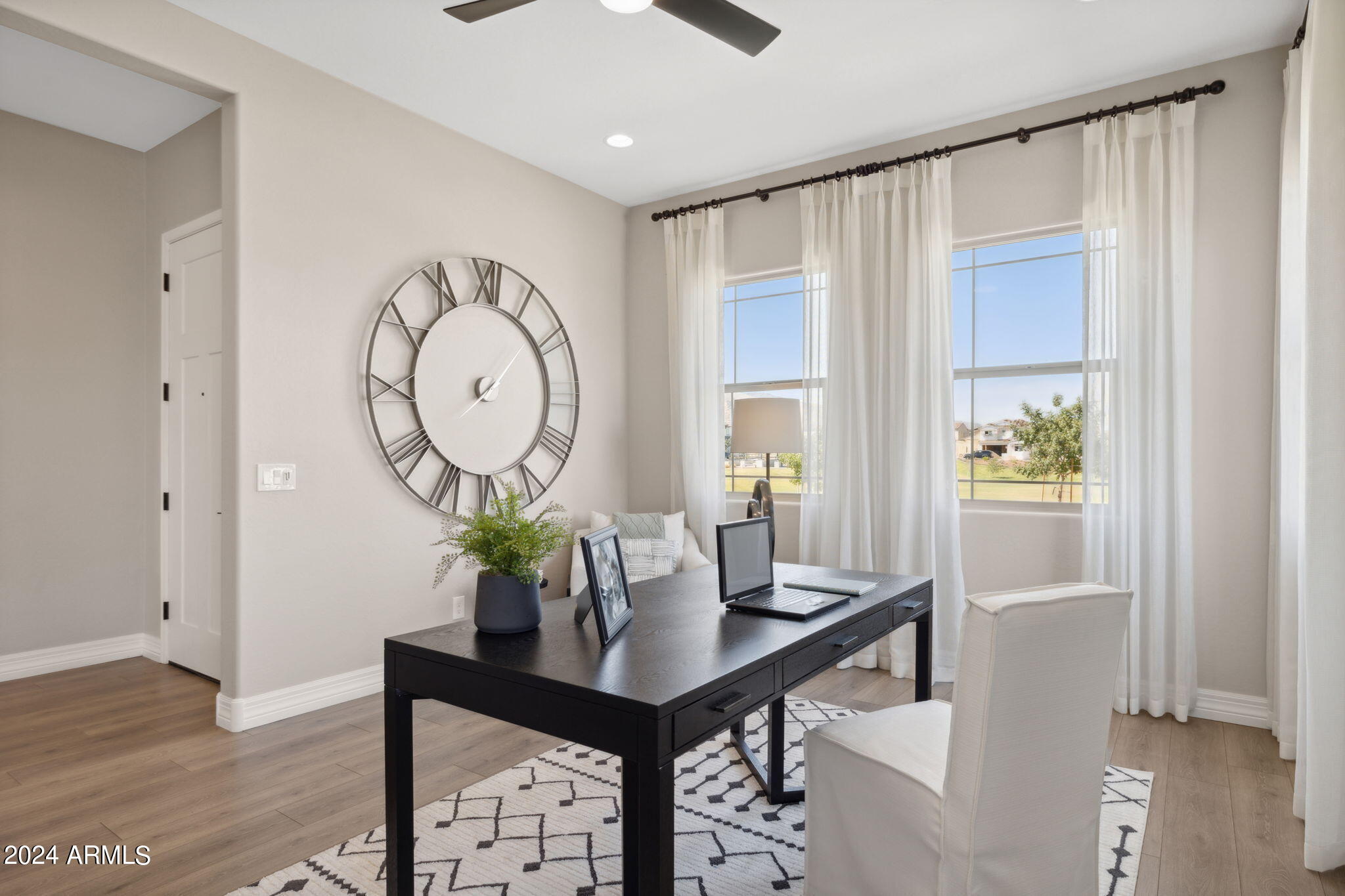 20141 W MONTECITO Avenue