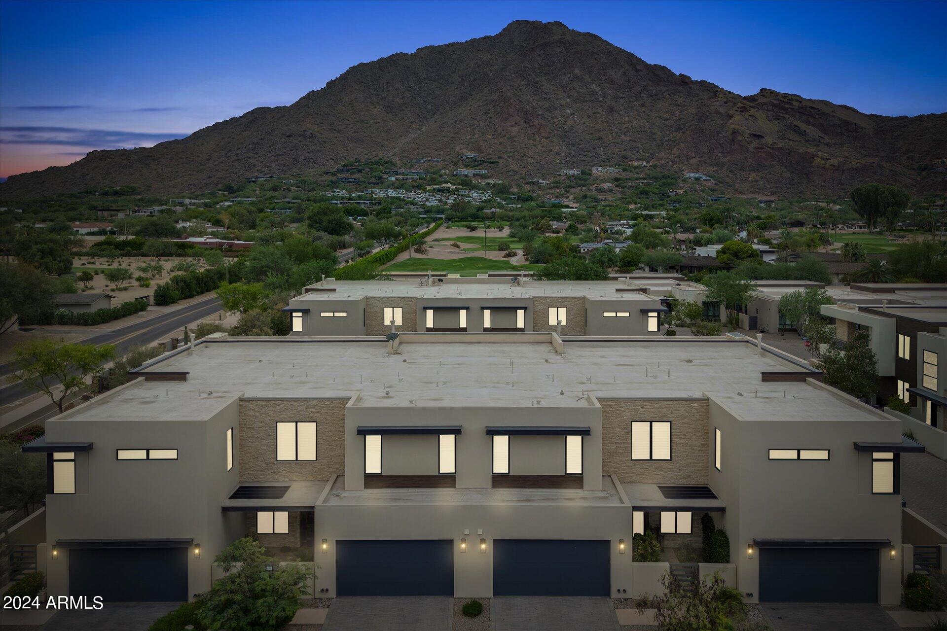 5593 E EDWARD Lane