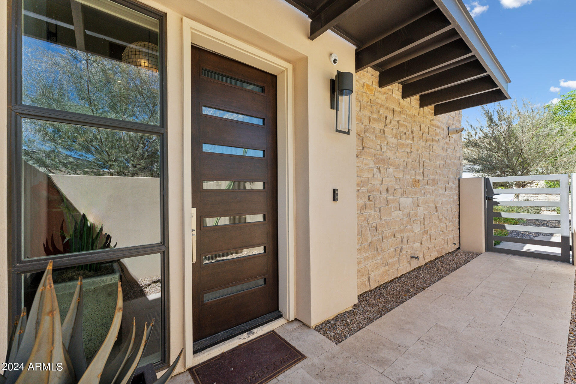 5593 E EDWARD Lane