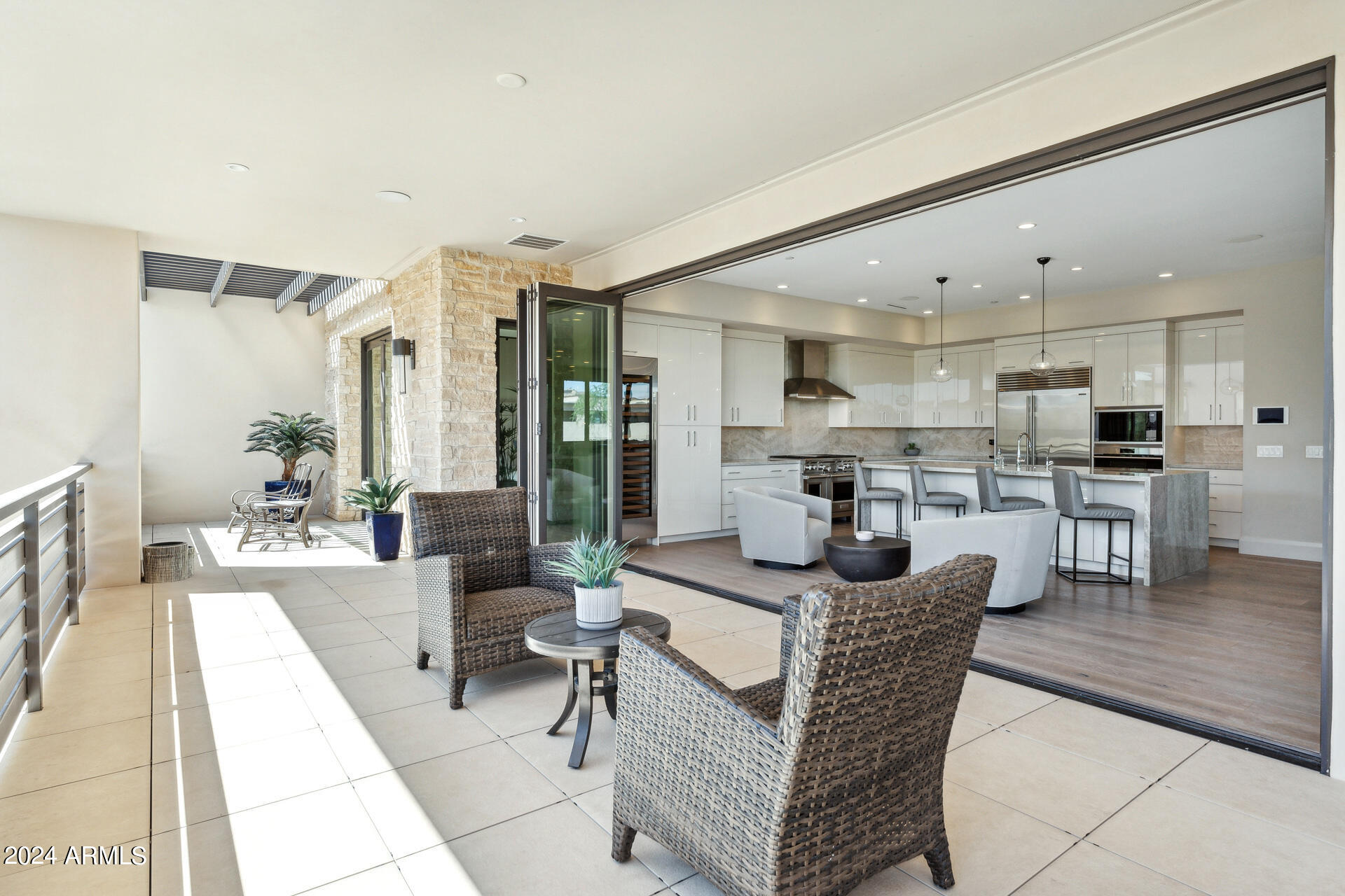 5593 E EDWARD Lane