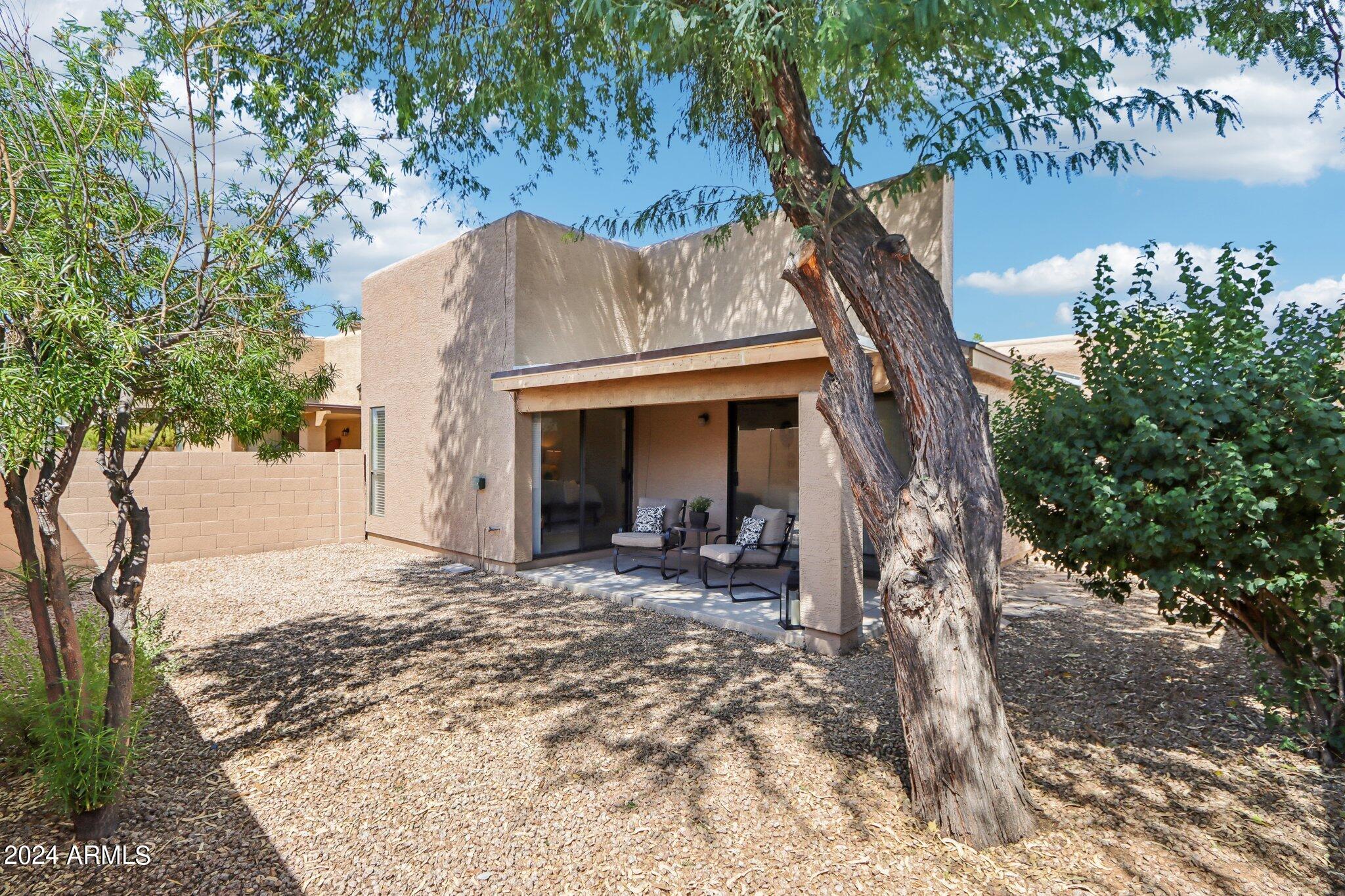 4521 E ROSEMONTE Drive