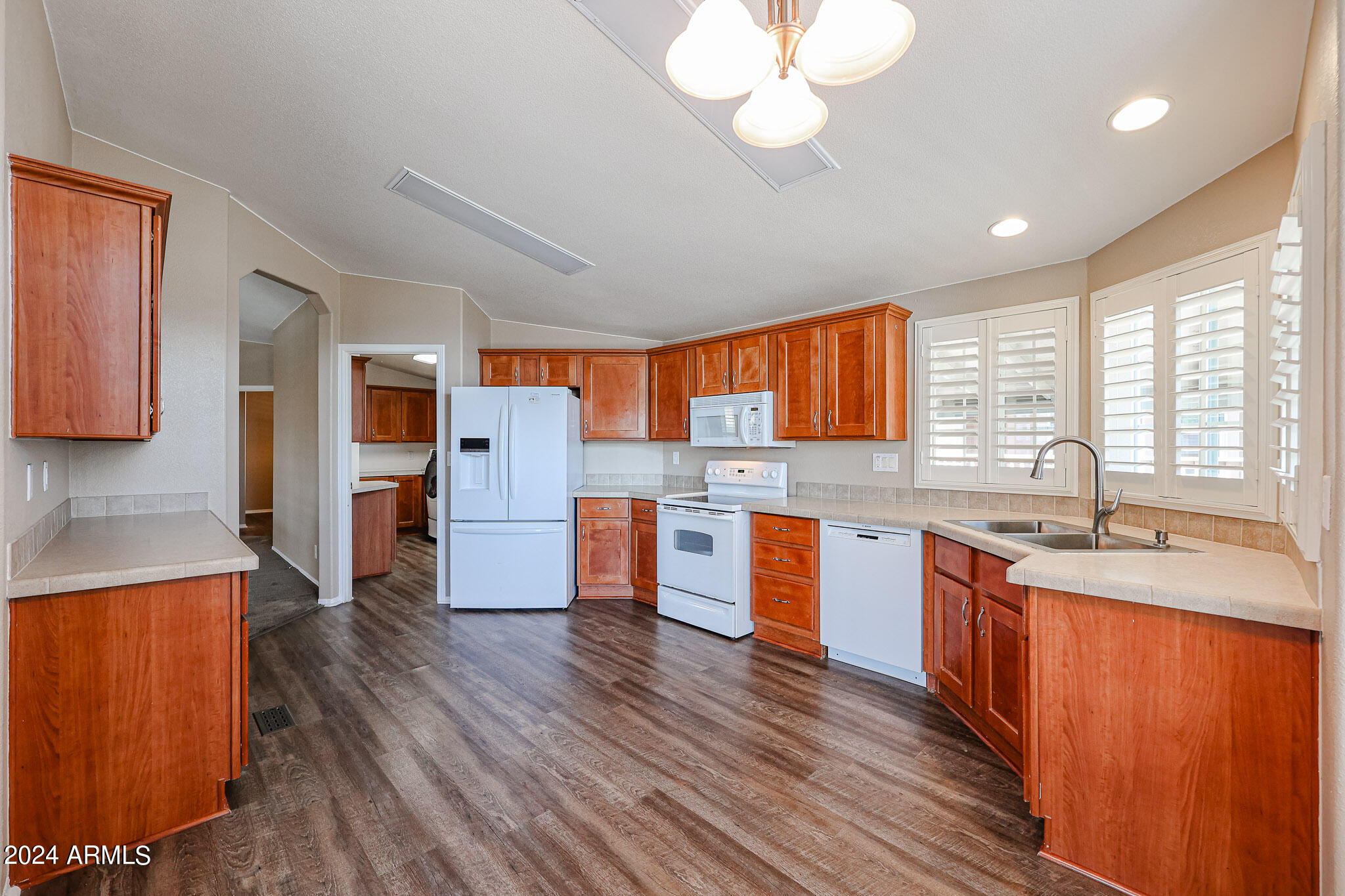 3901 E Pinnacle Peak Road 171