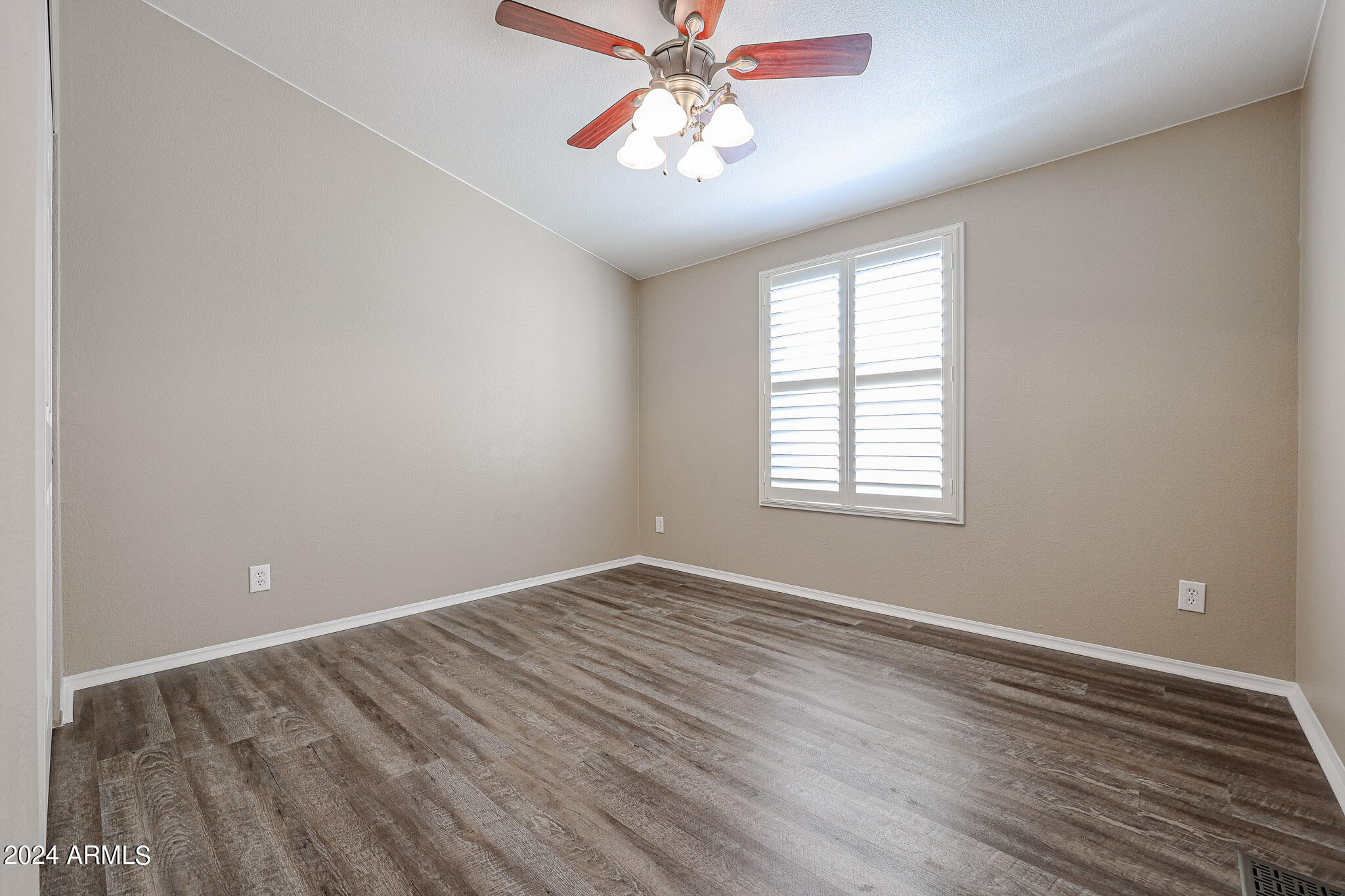 3901 E Pinnacle Peak Road 171