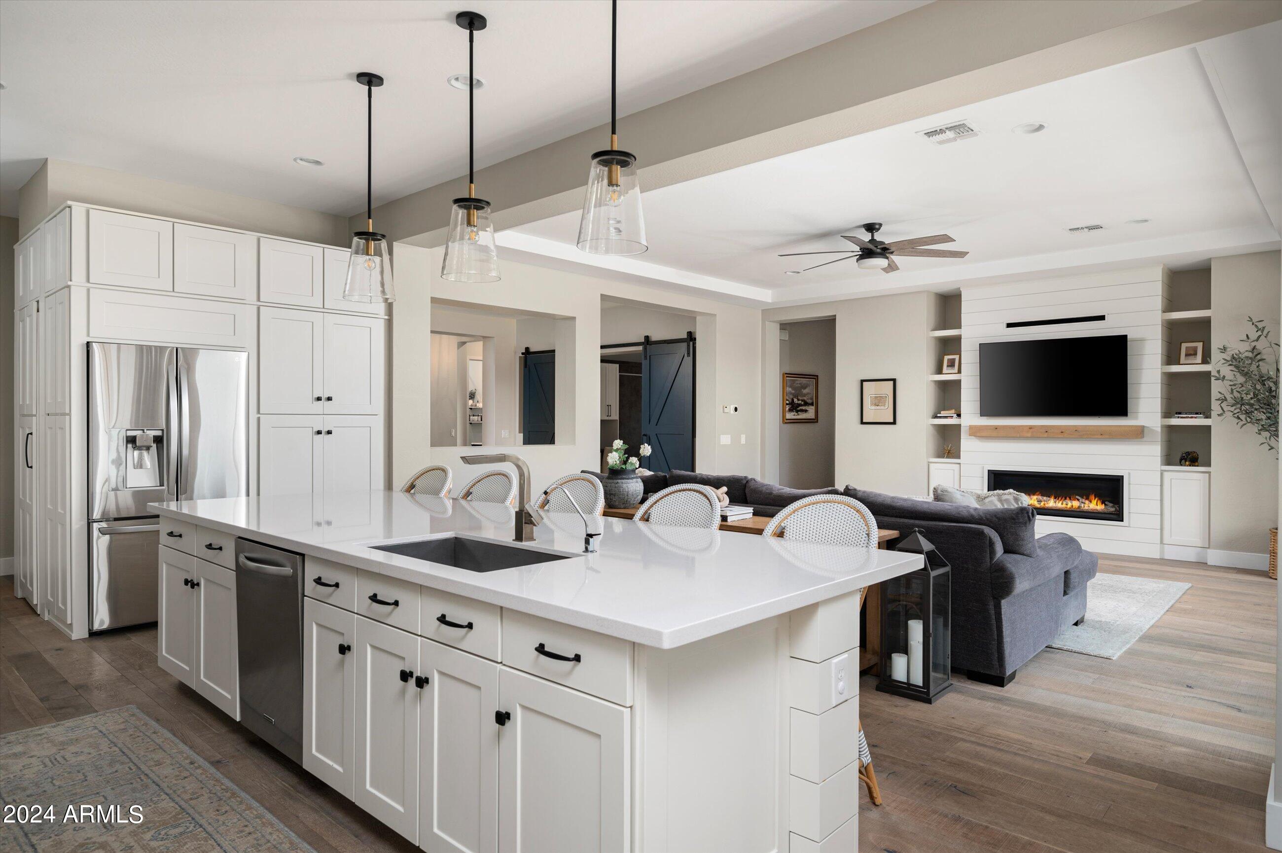 3113 E Half Hitch Place