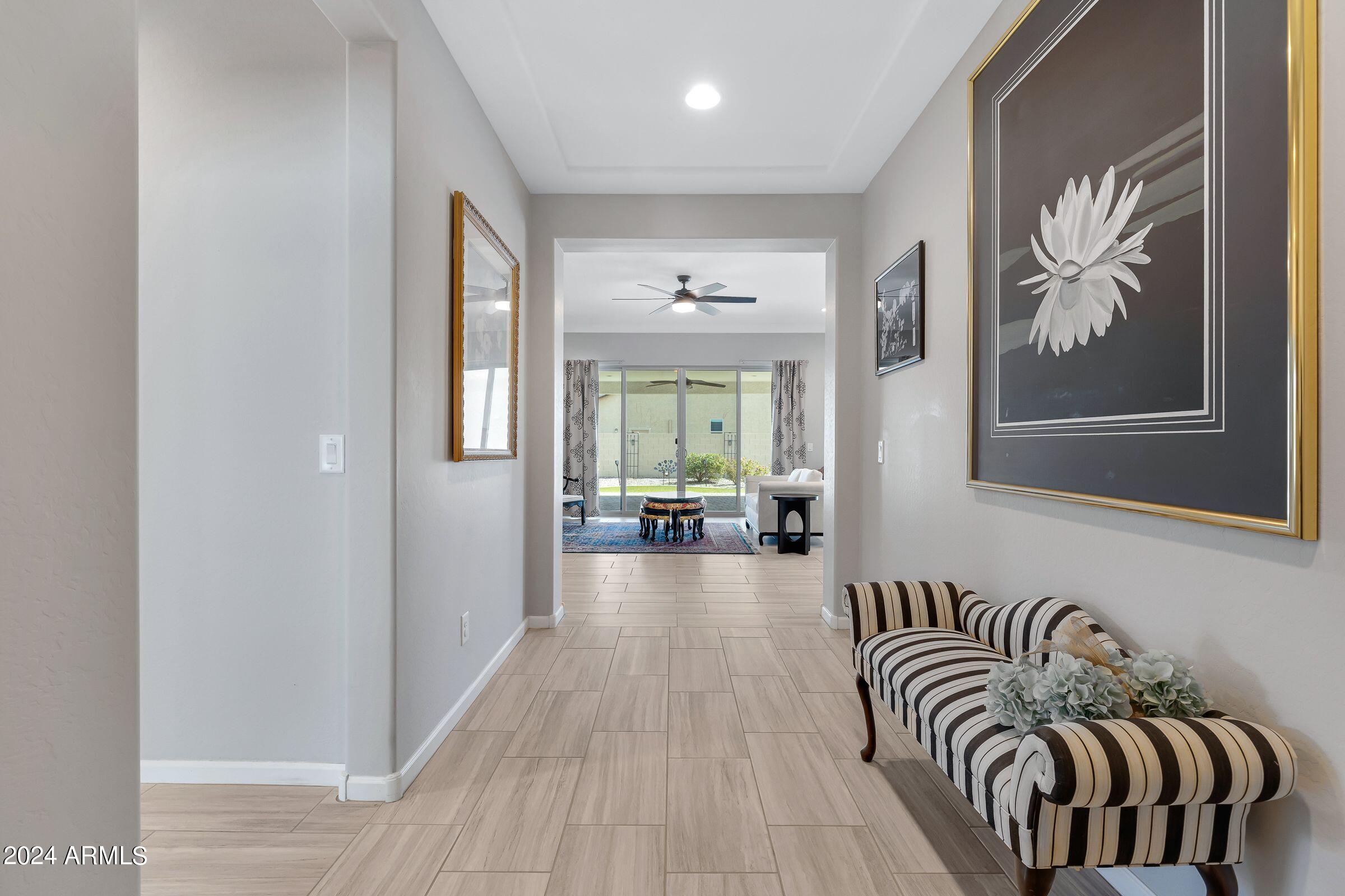 5277 N TONOPAH Drive