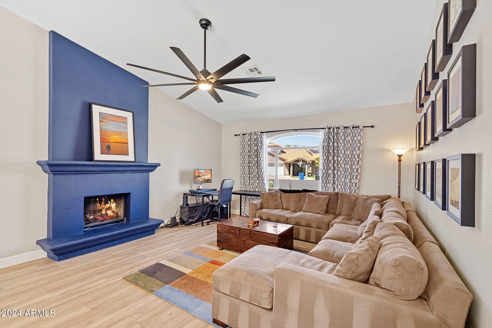 5617 E CLAIRE Drive