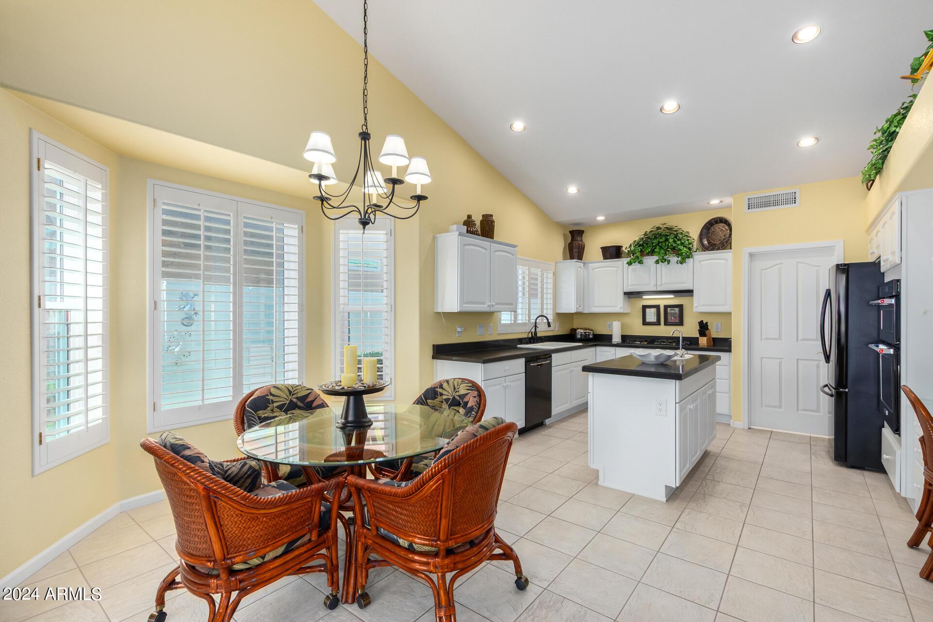 9853 E AMENITY Drive