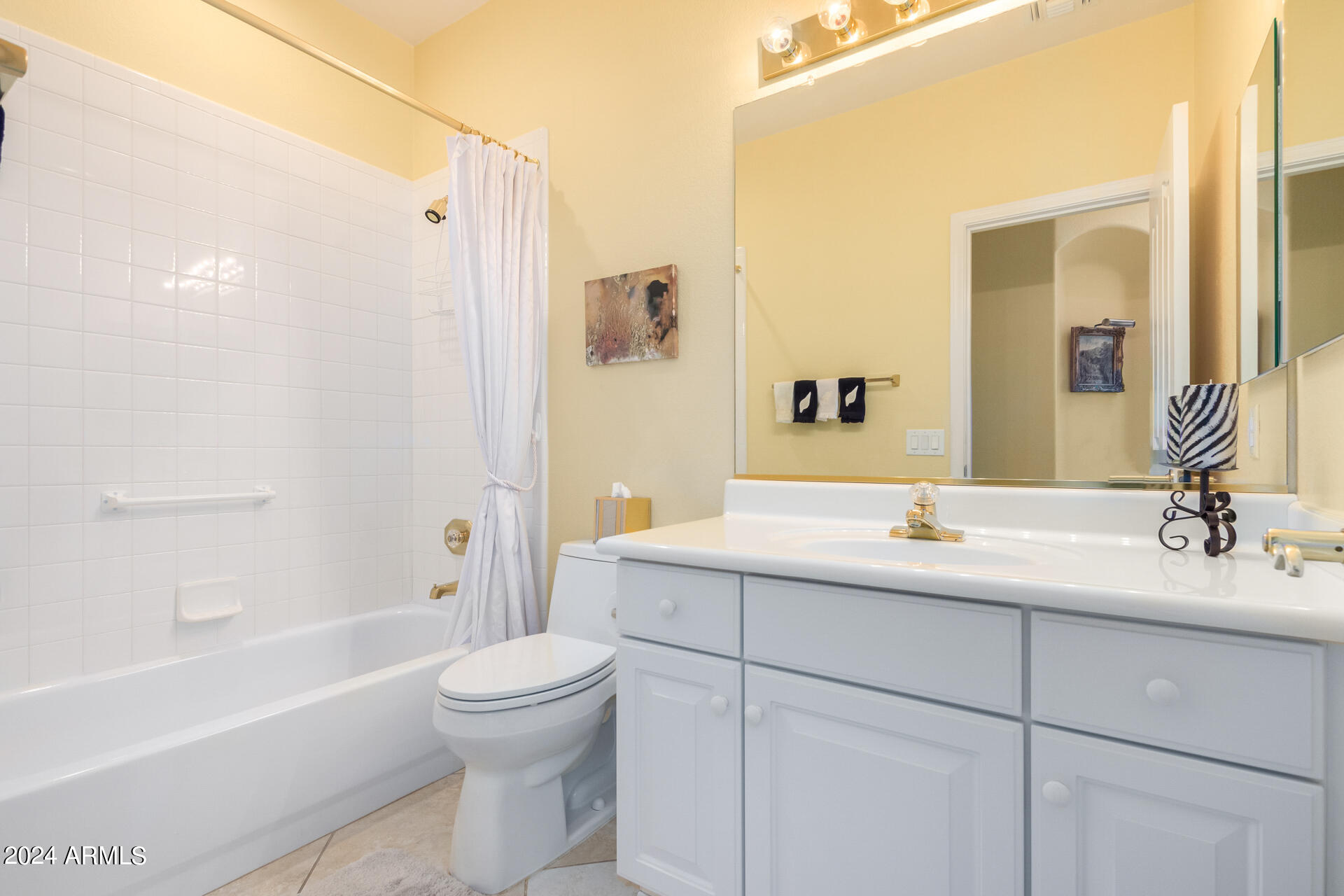 9853 E AMENITY Drive