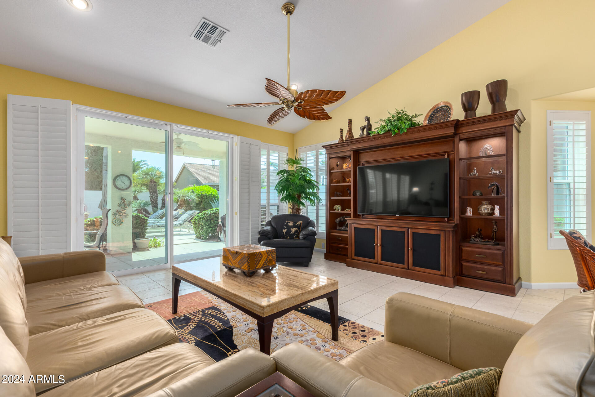 9853 E AMENITY Drive