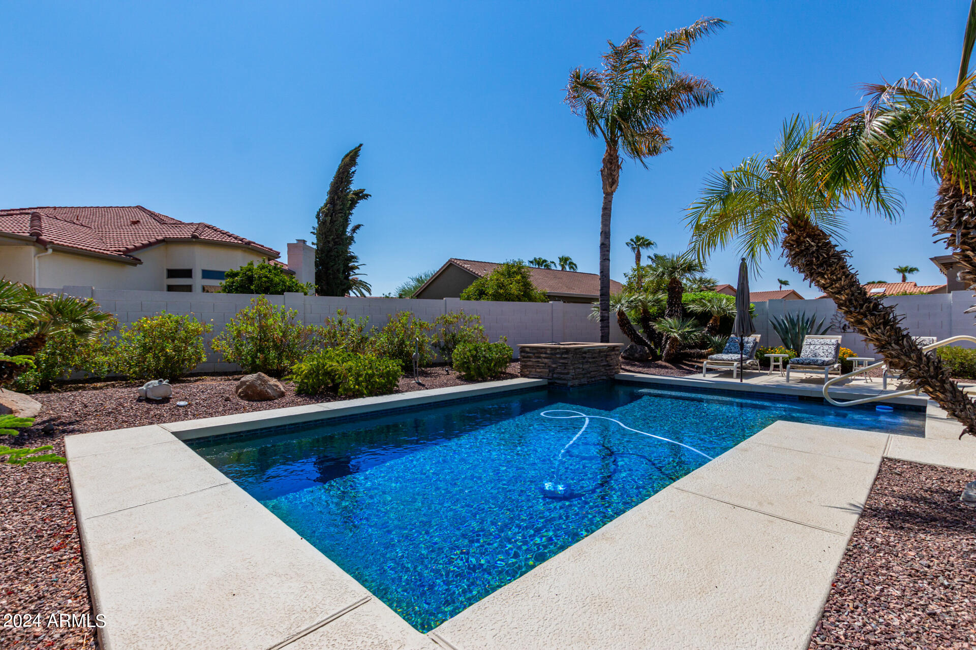 9853 E AMENITY Drive