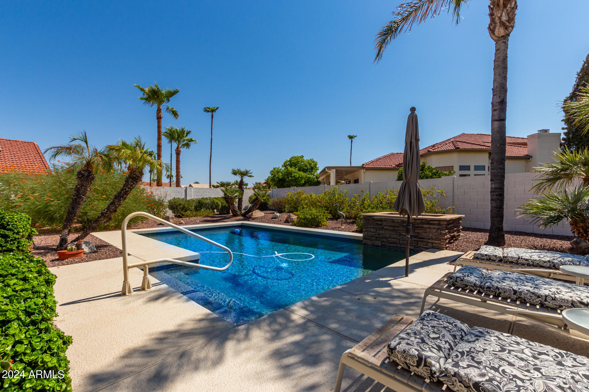 9853 E AMENITY Drive