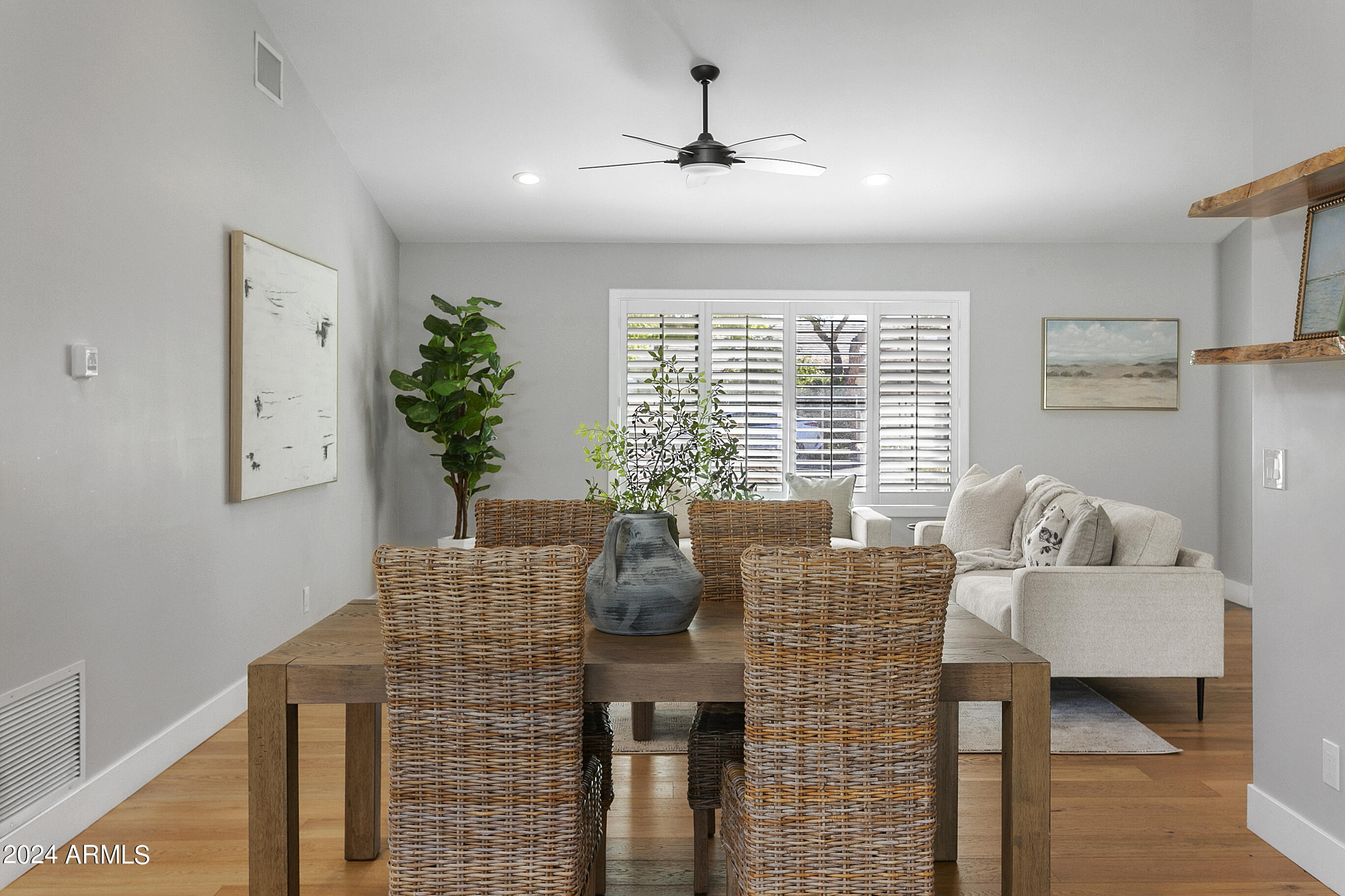 9248 S LAKESHORE Drive