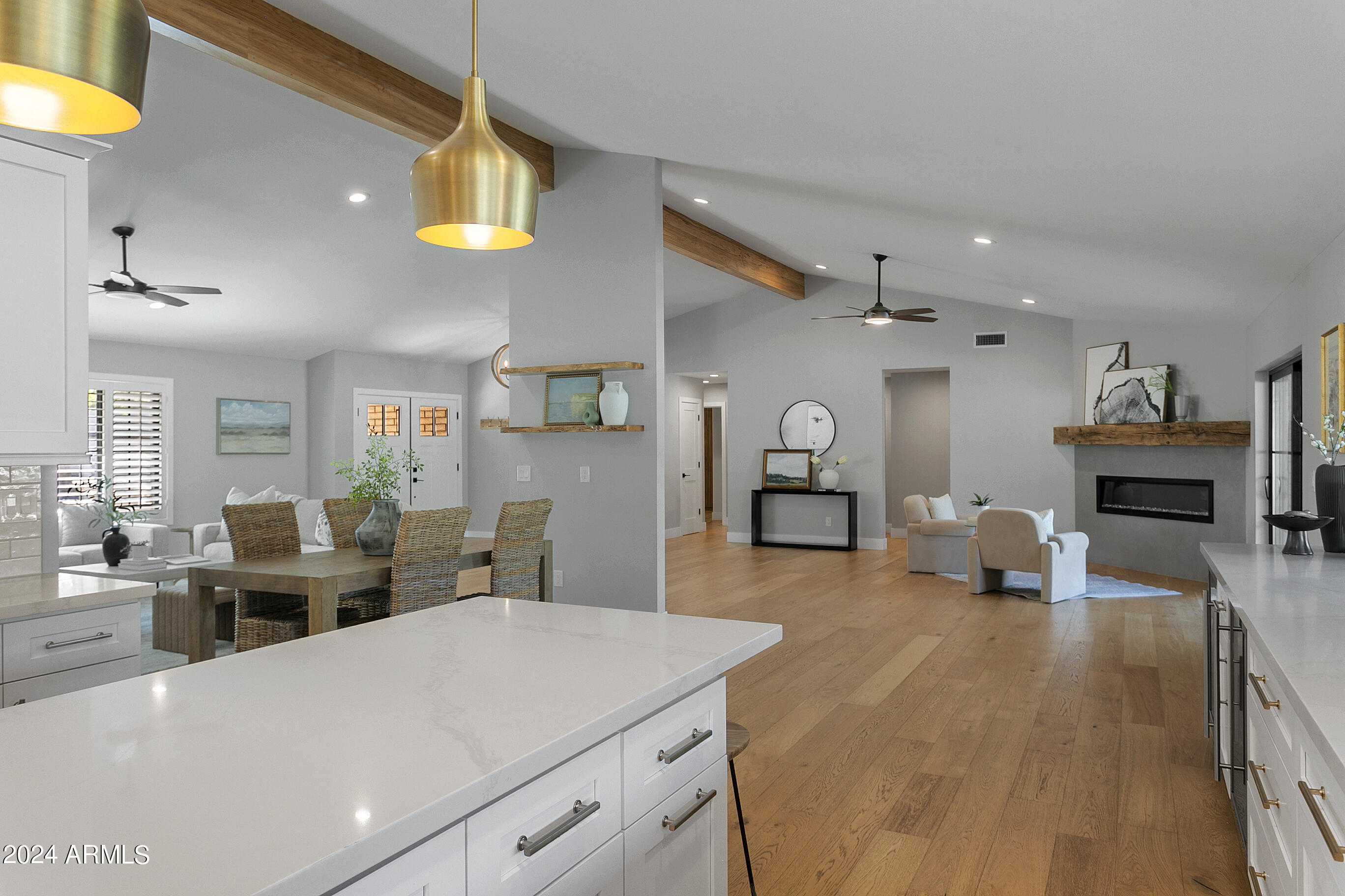 9248 S LAKESHORE Drive