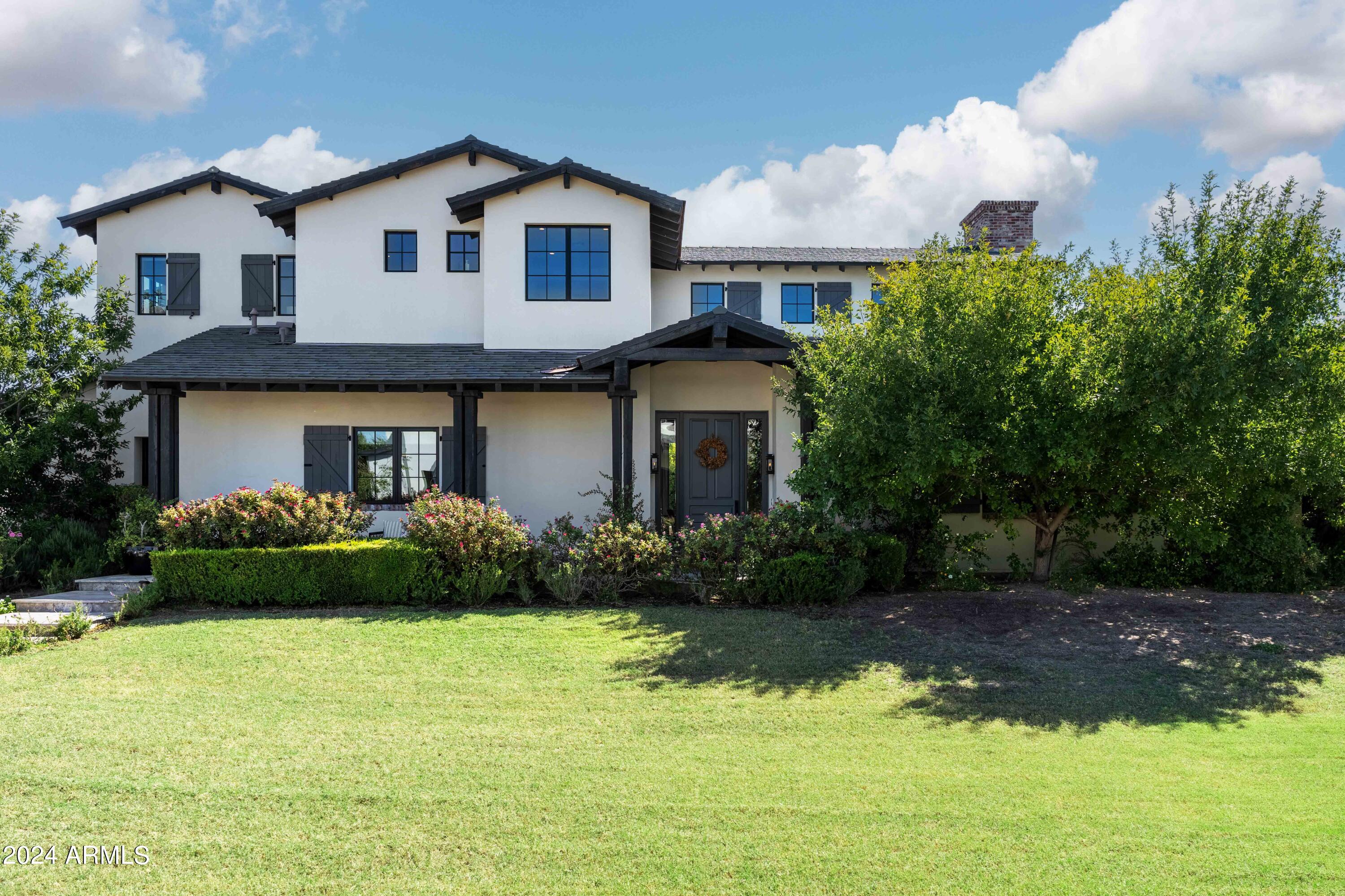 3355 N 55TH Place