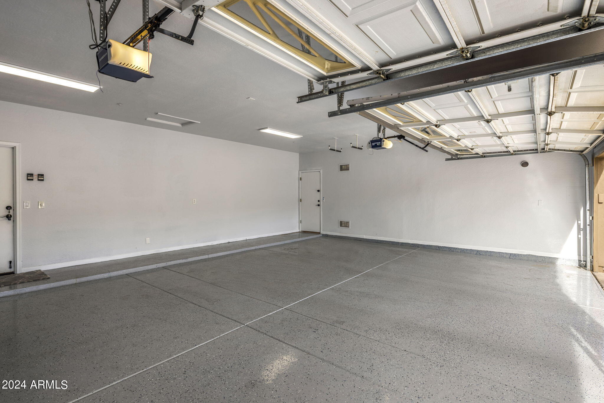 10912 E Butherus Drive