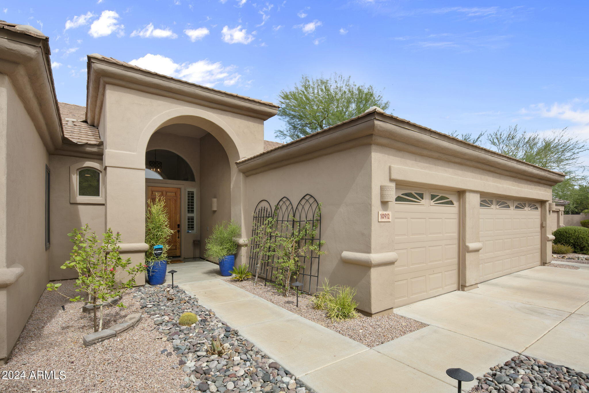 10912 E Butherus Drive