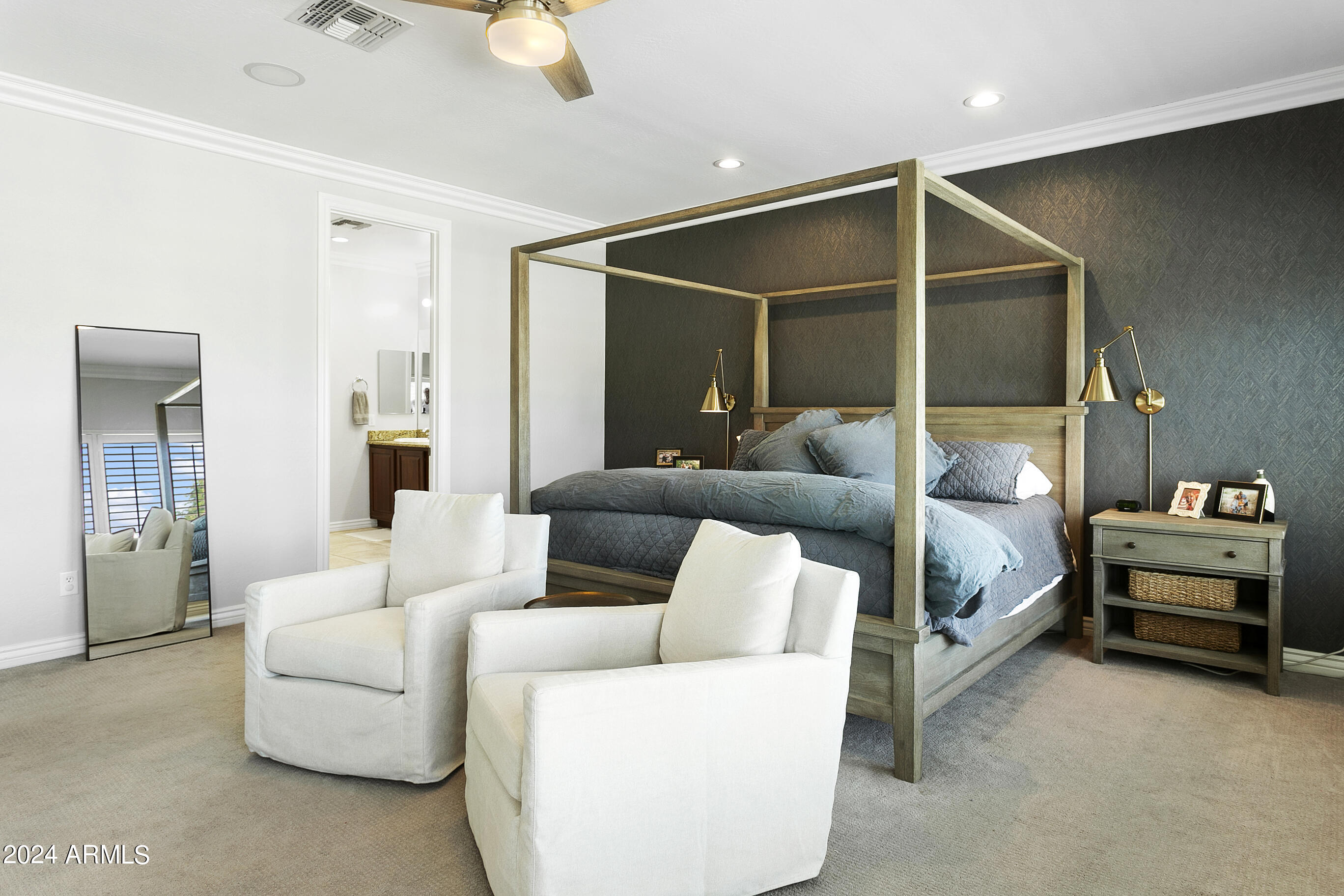 11618 E CHESTNUT Court