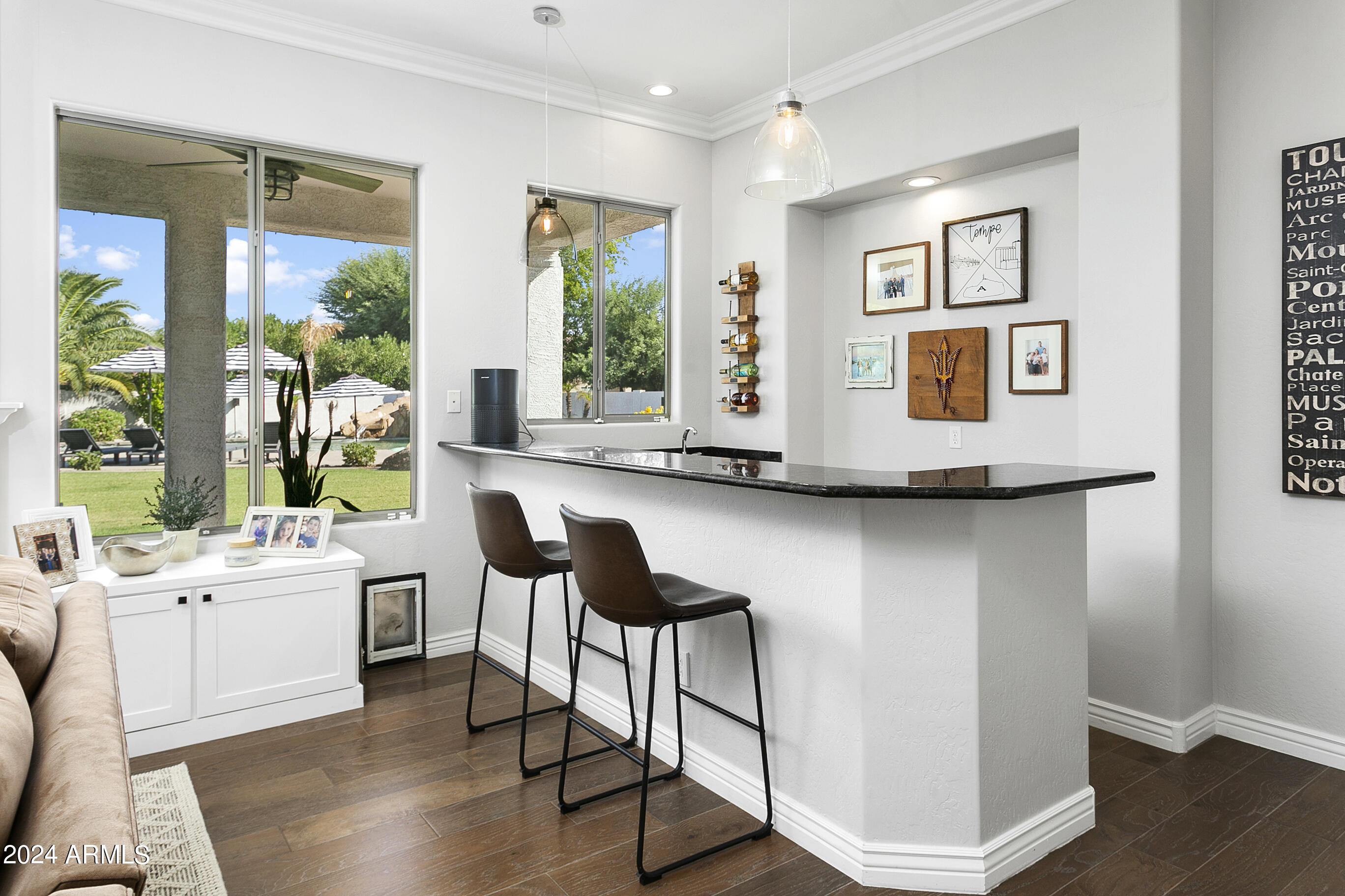 11618 E CHESTNUT Court