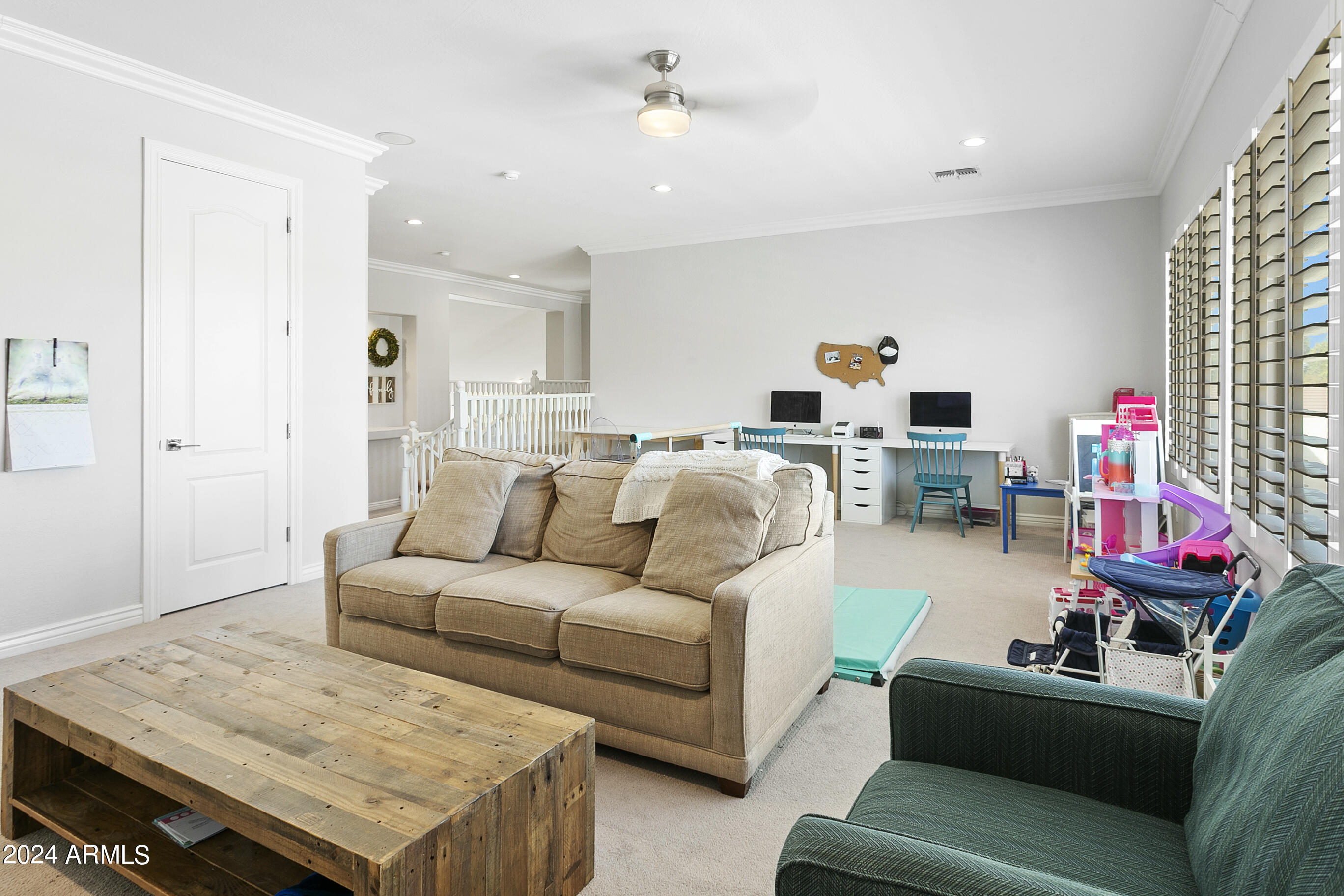 11618 E CHESTNUT Court