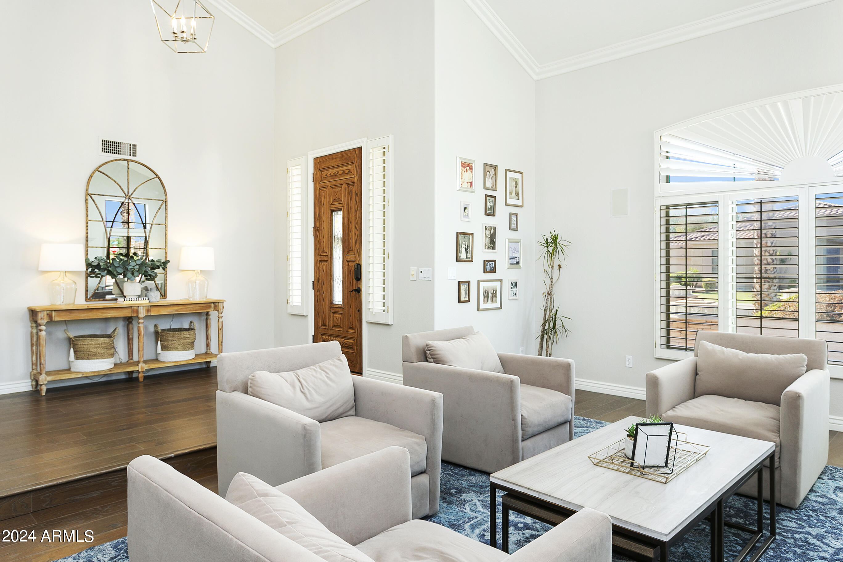 11618 E CHESTNUT Court