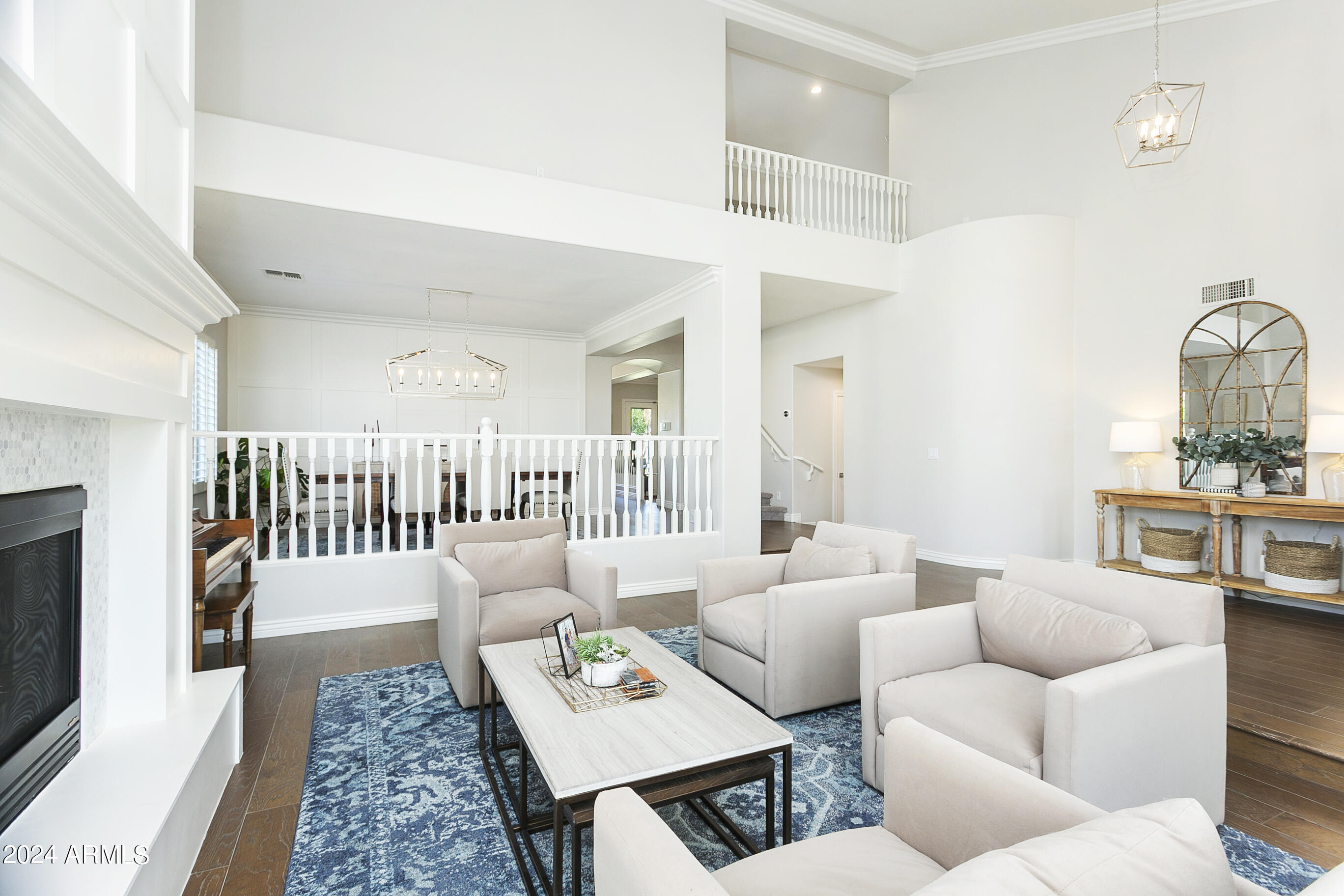 11618 E CHESTNUT Court