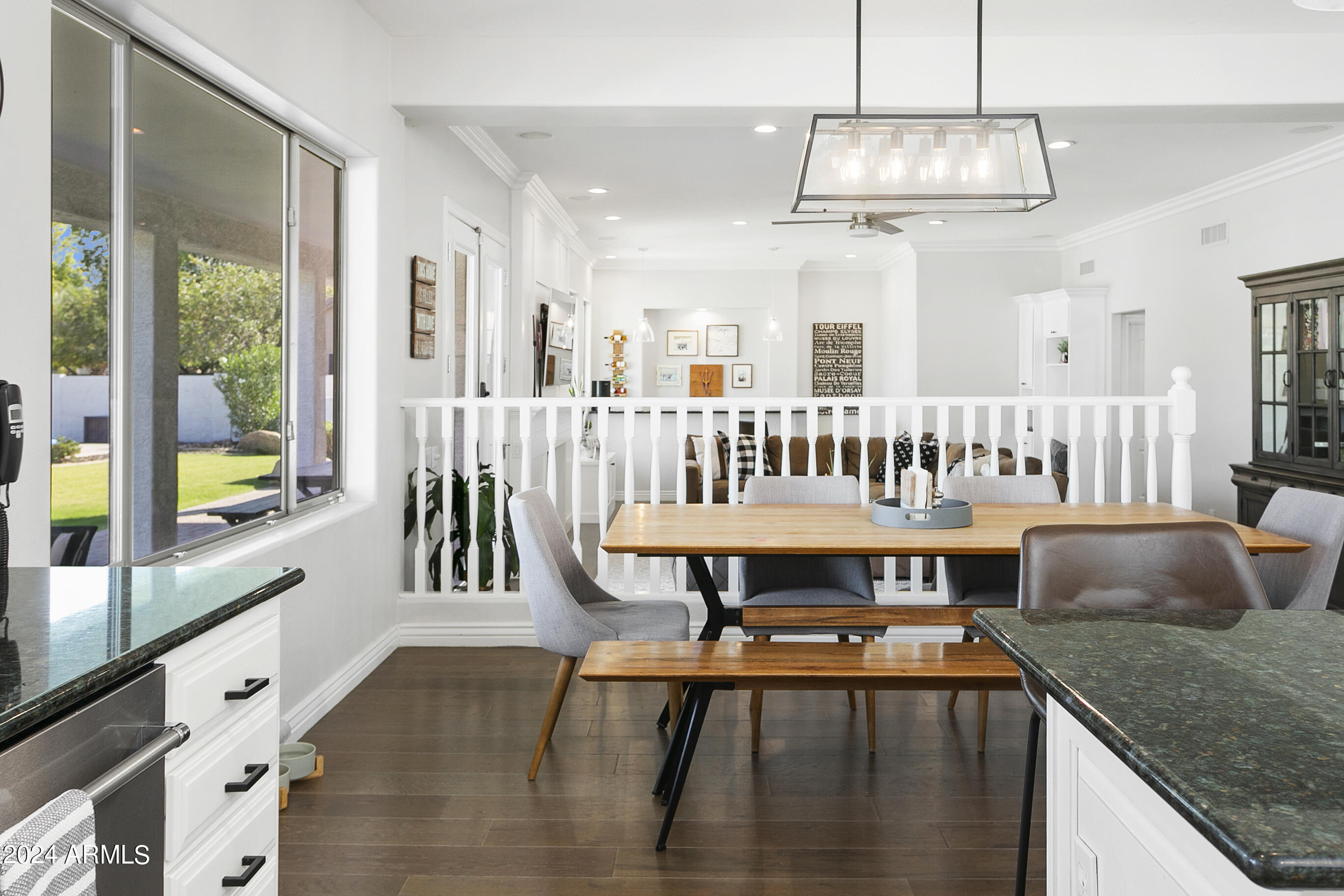 11618 E CHESTNUT Court