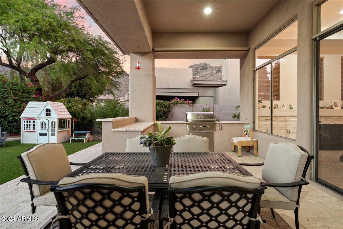 16656 N 111TH Street